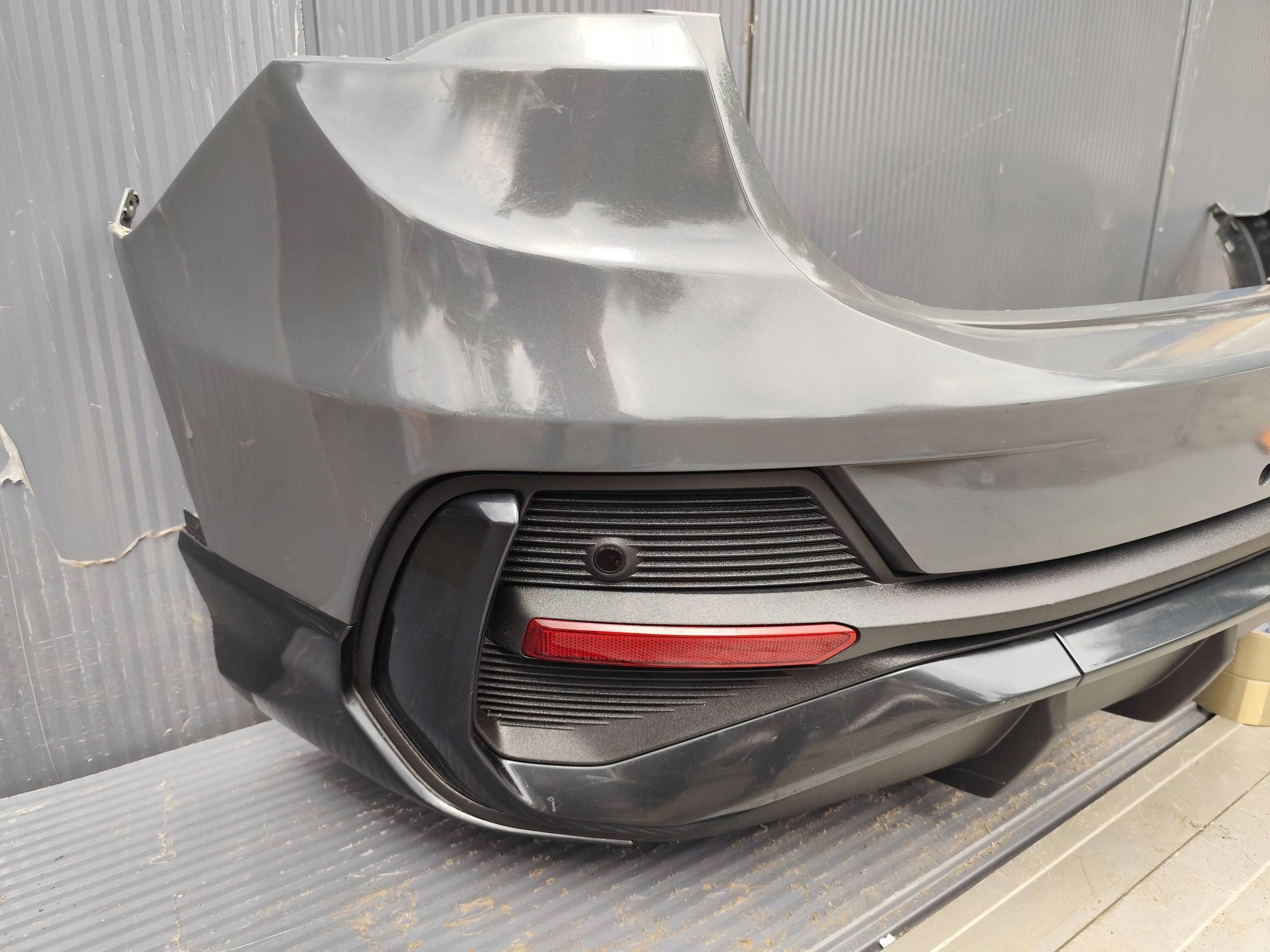 AUDI Q3 83A SPORTBACK S-LINE bumper rear part complete PDC DEMONTAZ