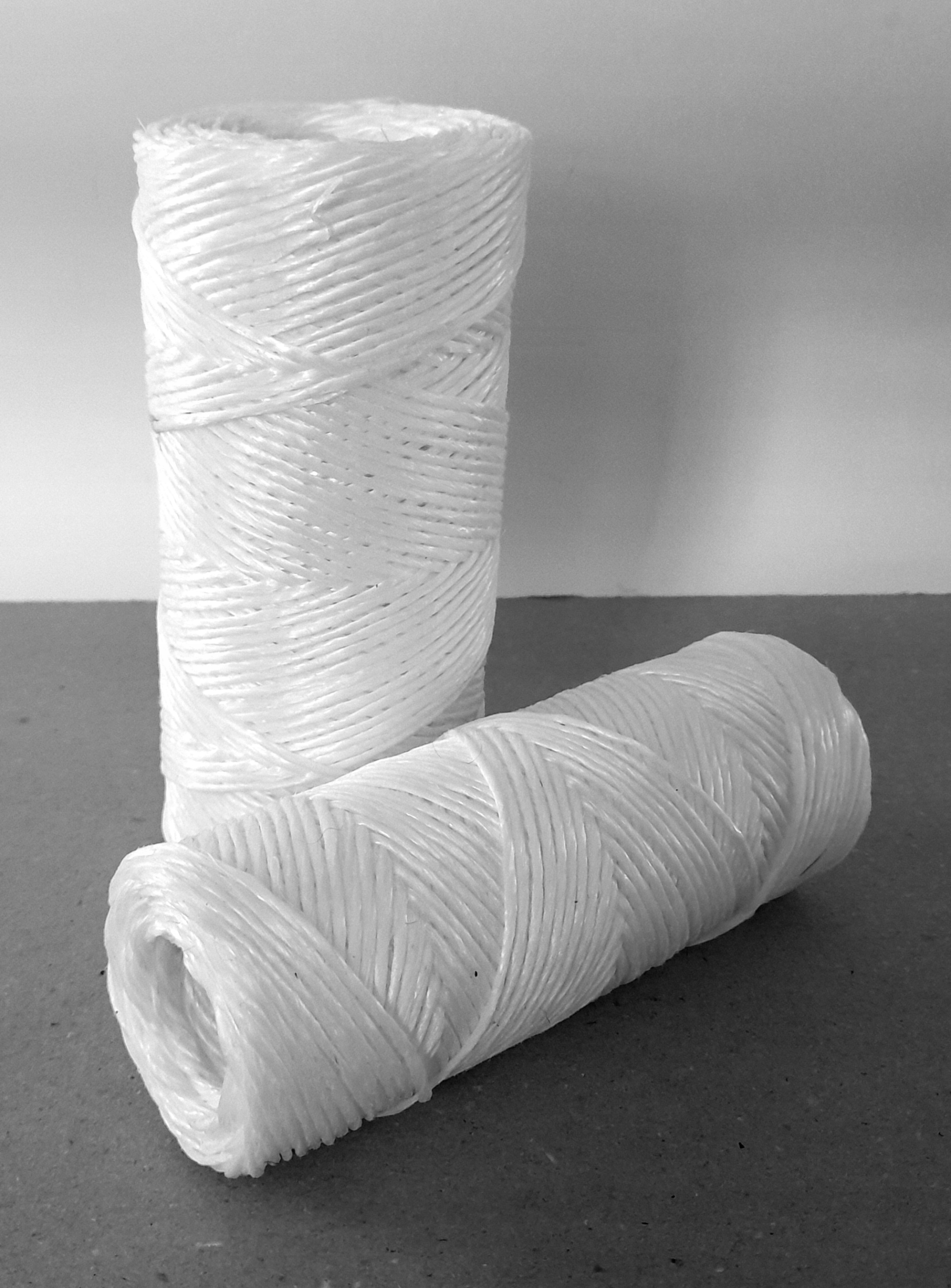 SZNUREK POLIPROPYLENOWY ROLNICZY 1000 TEX 100M Liczba metrów w kłebku 100