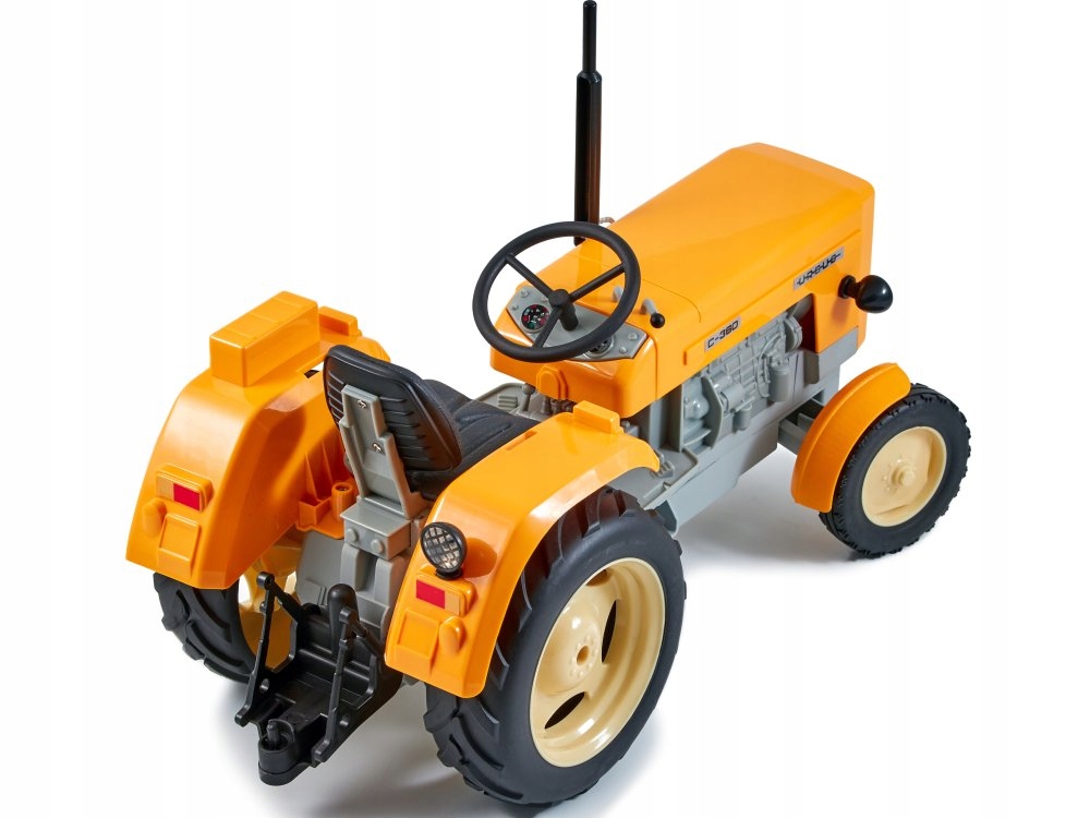 TRAKTOR URSUS C-360 DOUBLE EAGLE E238 Bohater brak