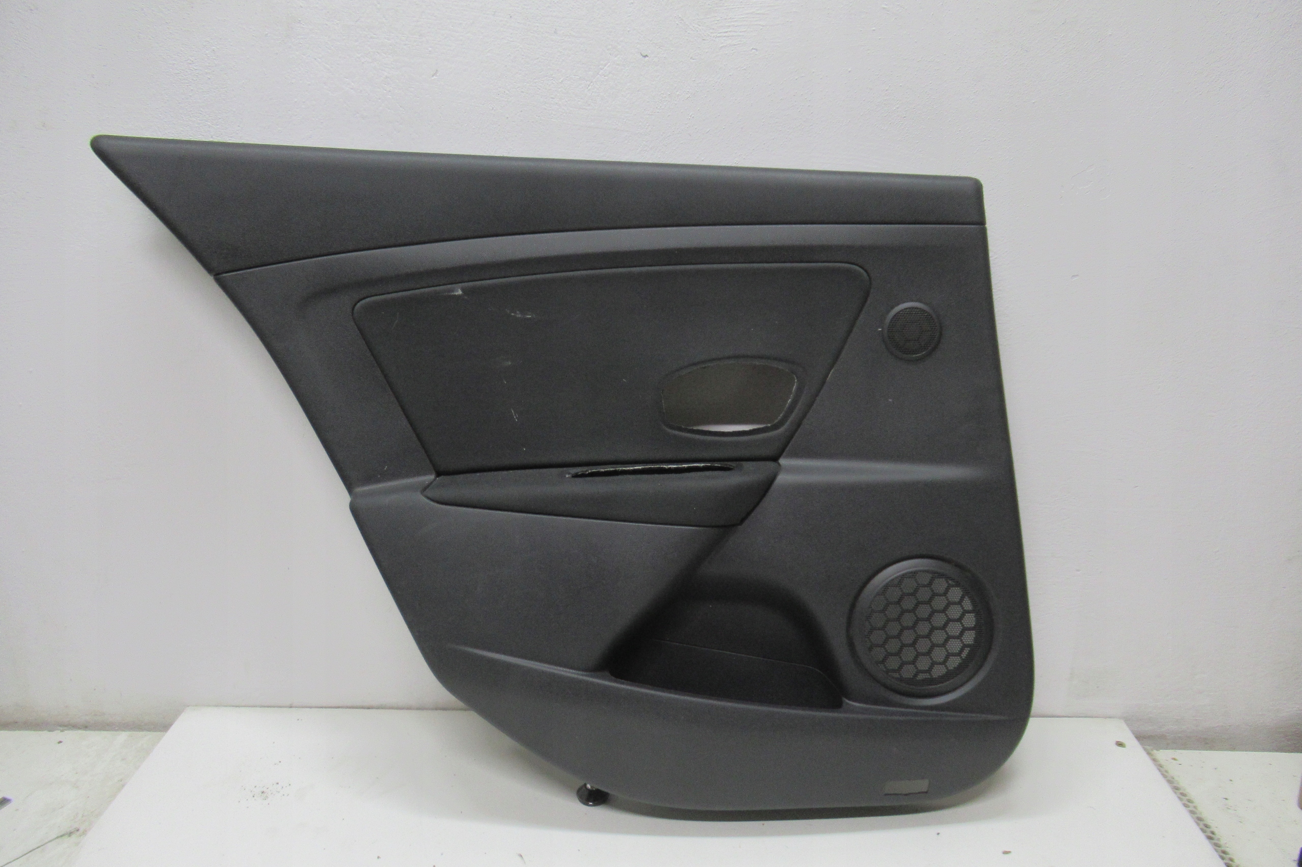 RENAULT MEGANE III side door left rear part KOMBI