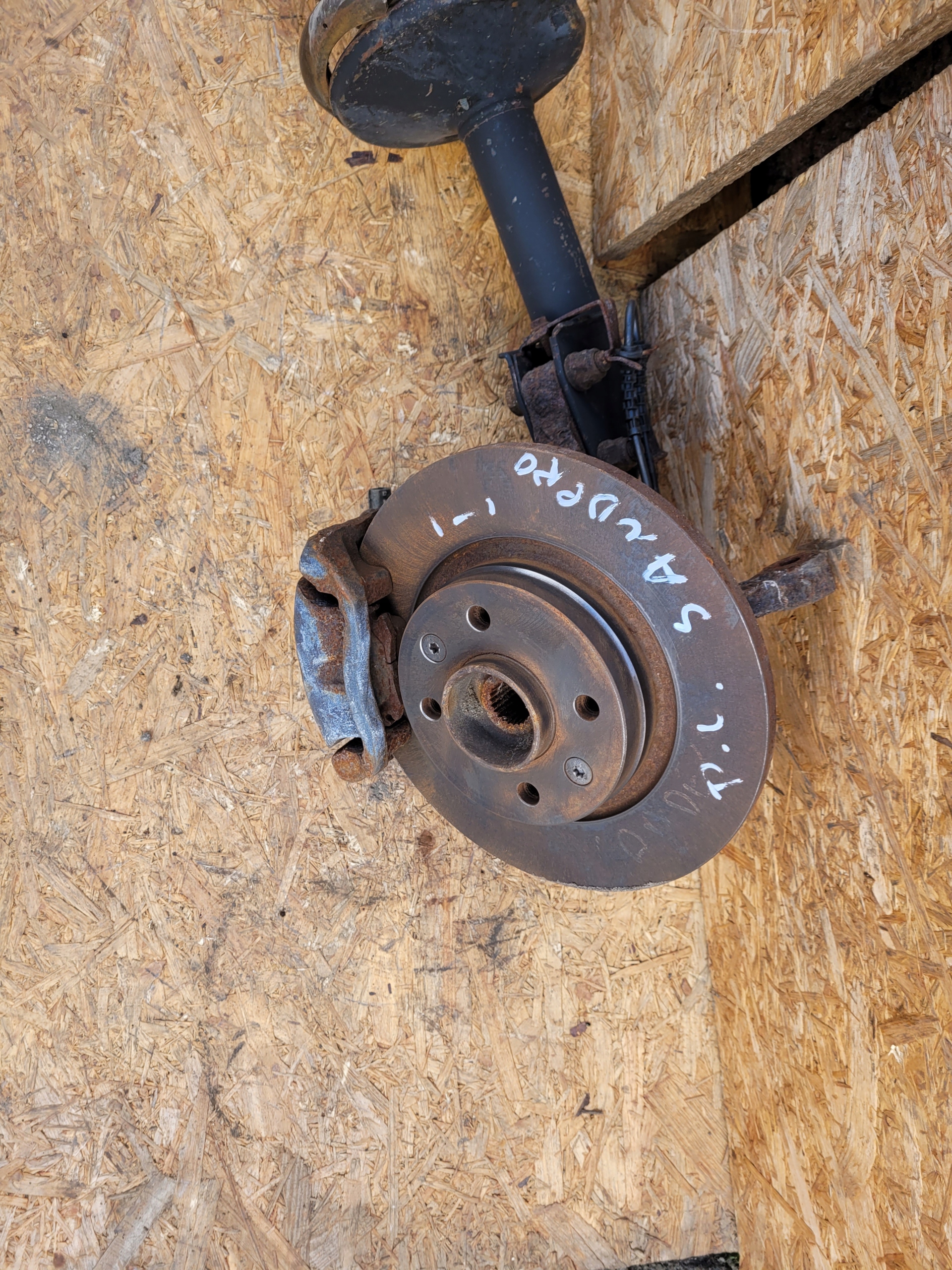 swing left DACIA SANDERO and