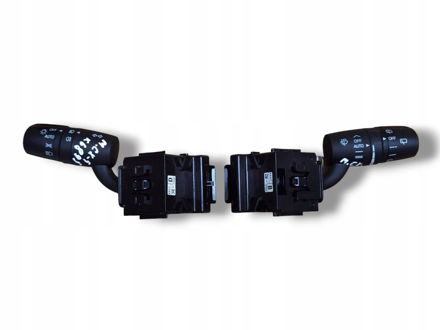 steering wheel levers and controls Mazda CX-5 facelift KE 2015 17F899