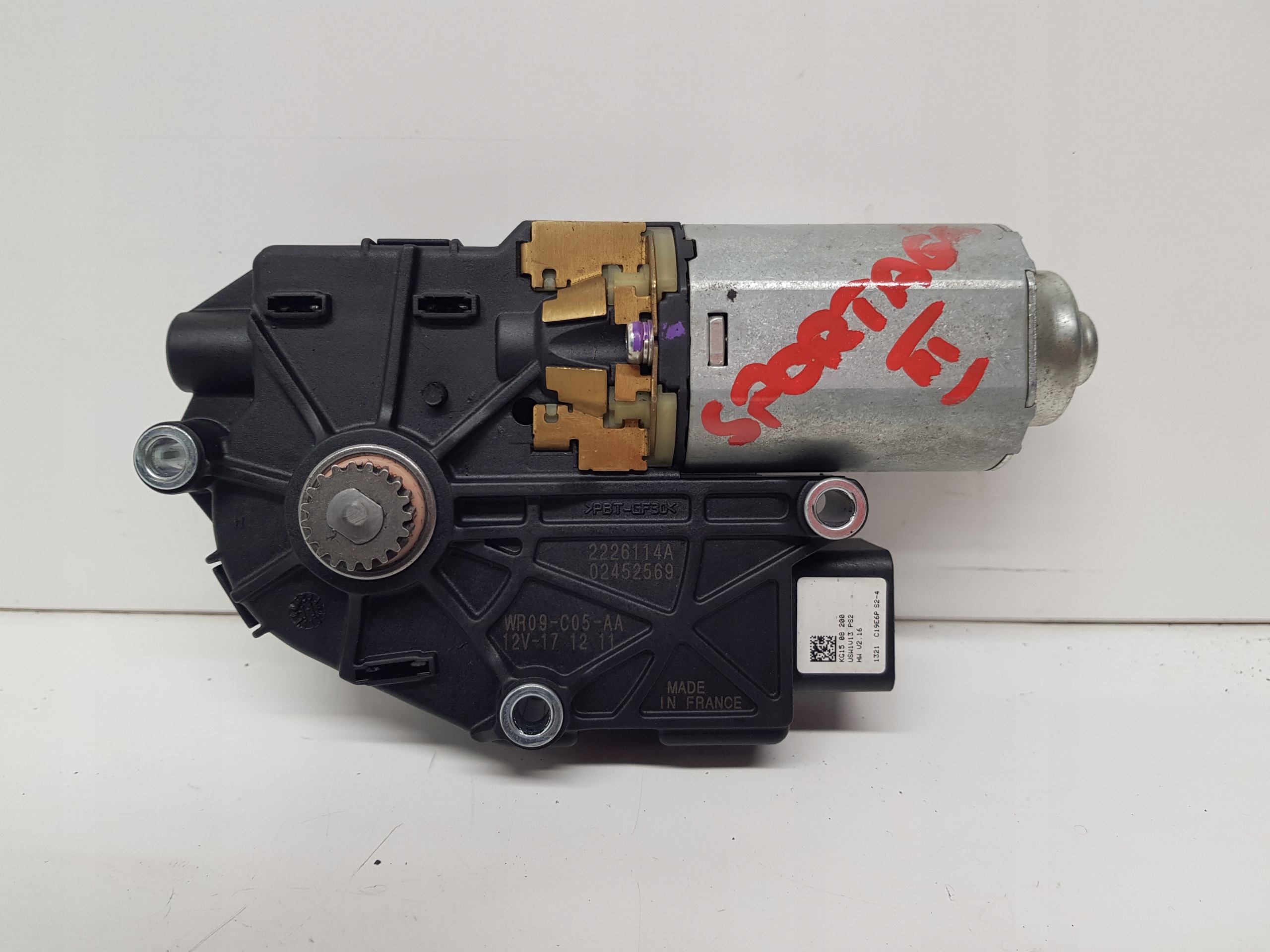 KIA SPORTAGE III ДВИГУН ЛЮКА 22261141