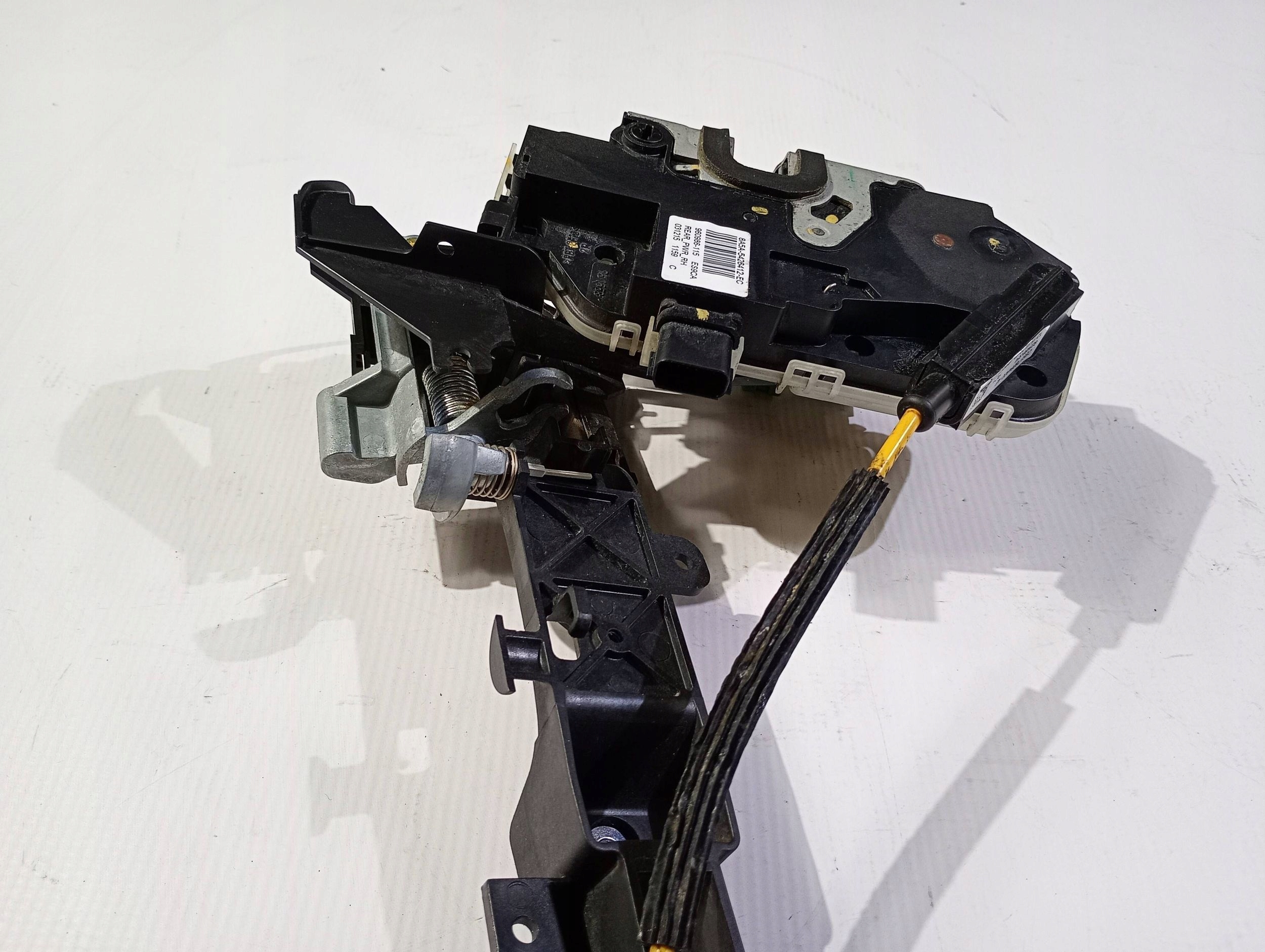 lock door right rear part right rear. Ford Explorer V 2011-2019