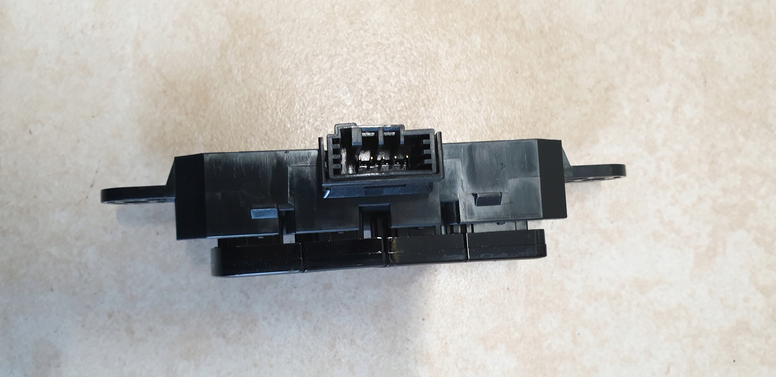 PANEL controls PAMIECI seat right VOLVO XC90 II 31376462