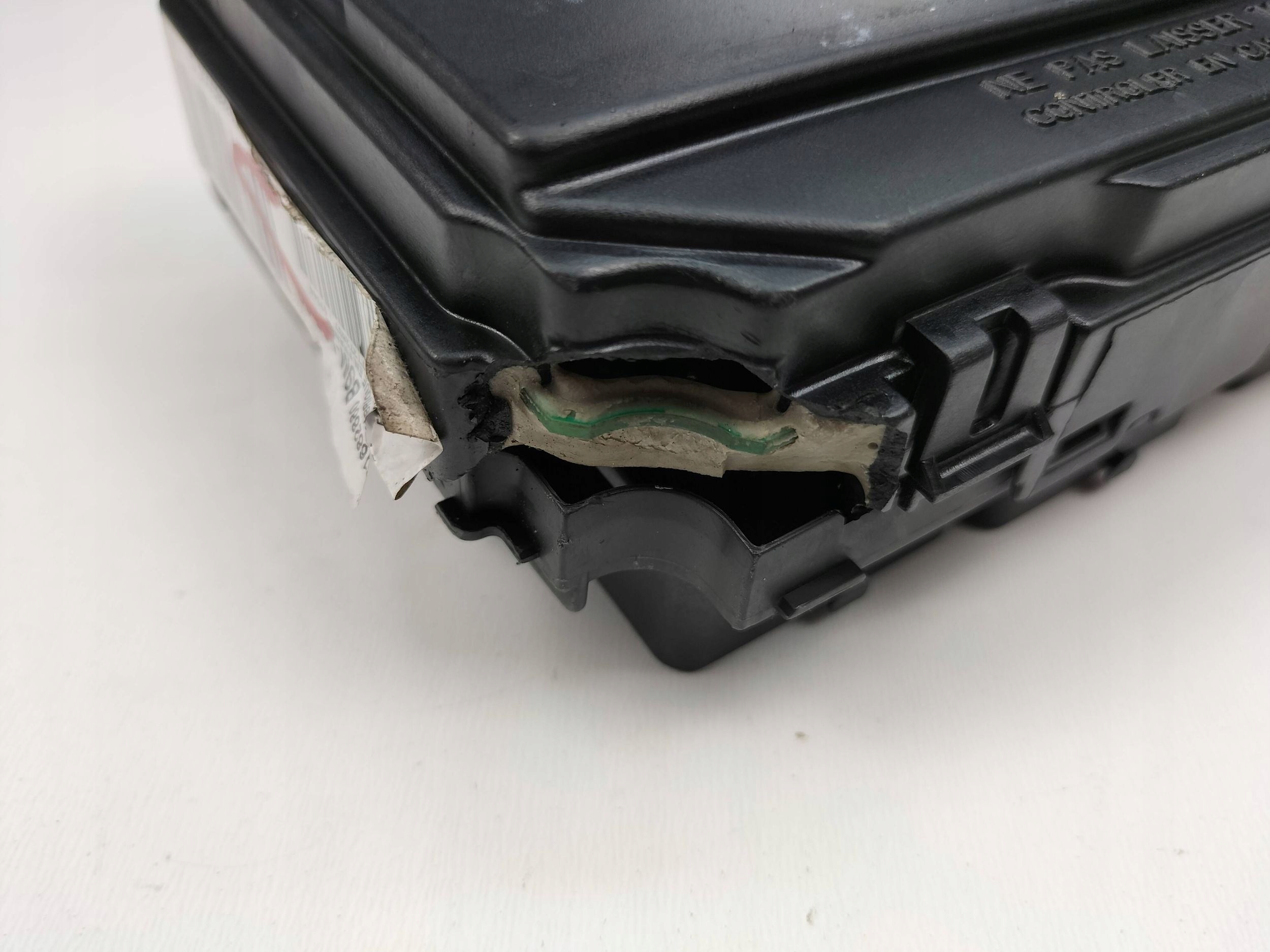 D22260204a52be4e10f1e243e6e5