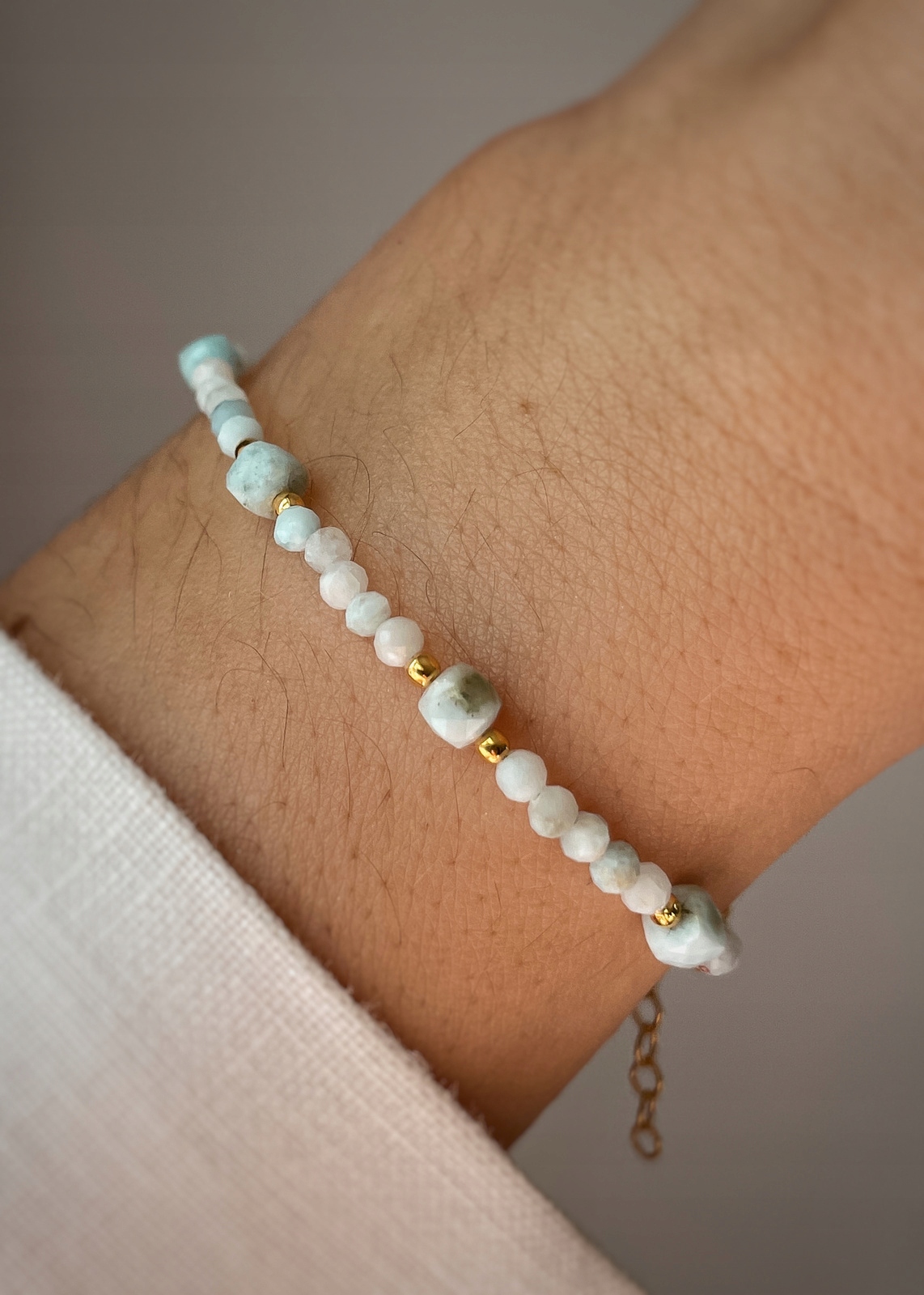 Náramek s larimarovým zapínáním, odvaha, vnitřní klid a harmonie