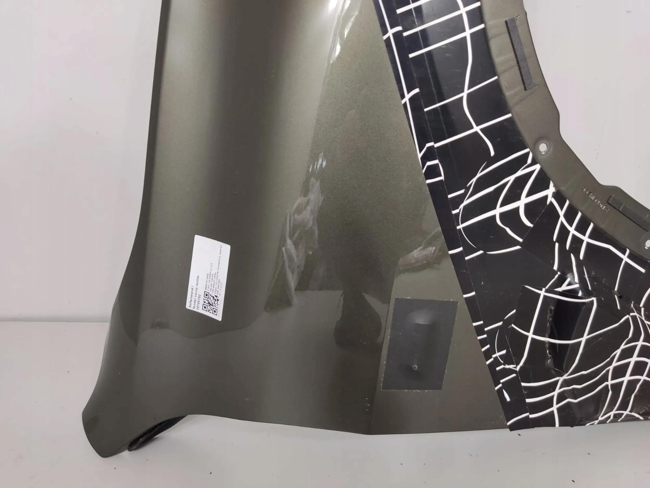 BMW X5 G05 2023 Przód strona prawa Błotniki Producent części BMW OE