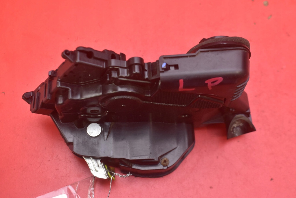 lock door left front front EU TOYOTA PRIUS 2 II XW20 LIFT 05-11