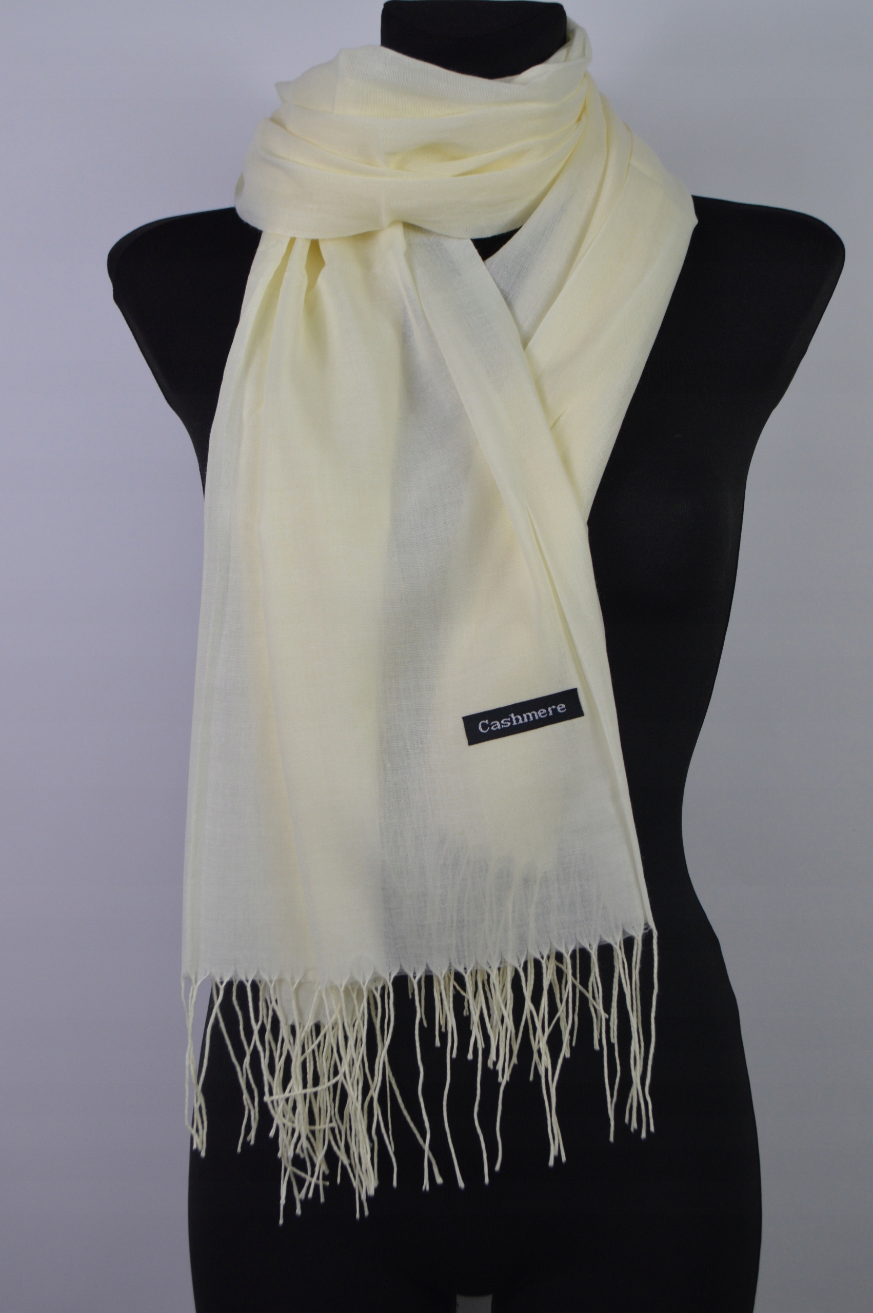 SZAL KASZMIROWY SZALIK GŁADKI FRĘDZLE KOLORY Marka inna