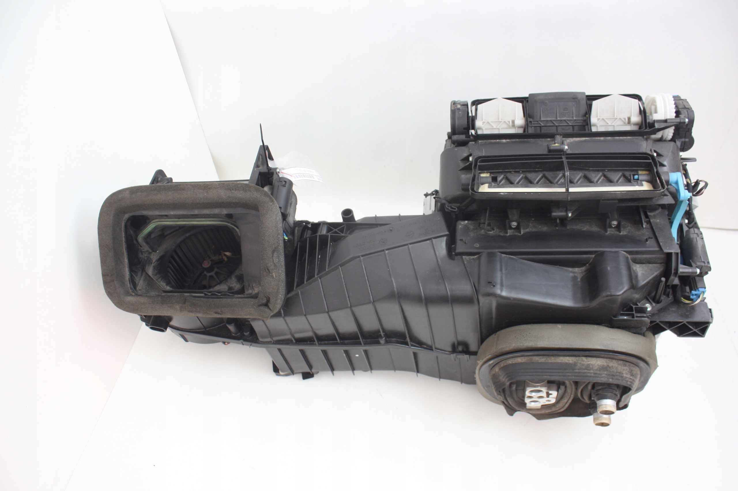 931-107 - Вентилятор отопителя Audi A3 8P 03-13