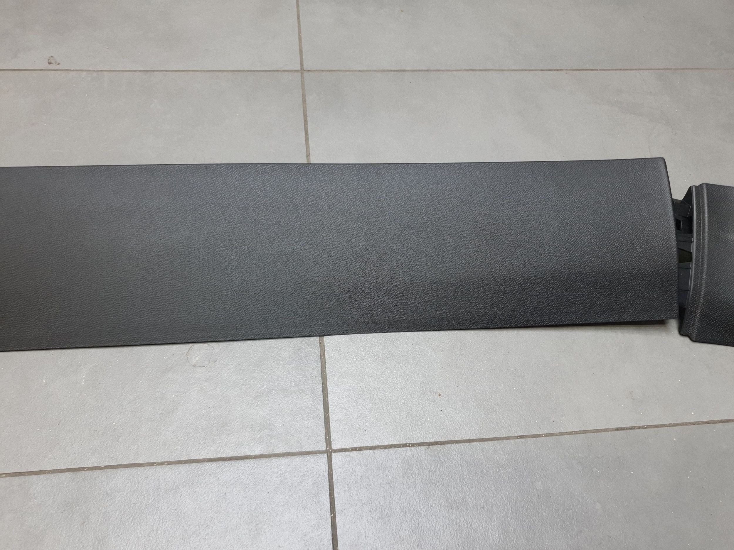 Cupra LeonIV KOMBI upholstery bonnet plastics boot 5FE867601F