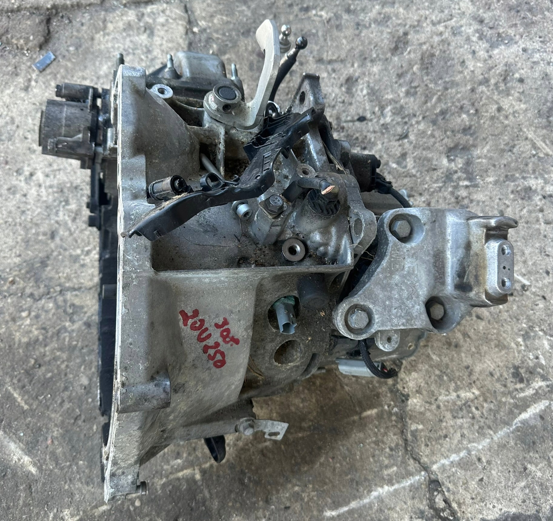 PEUGEOT 308 T9 Getriebe 20V250 1.5 BLUEHDI