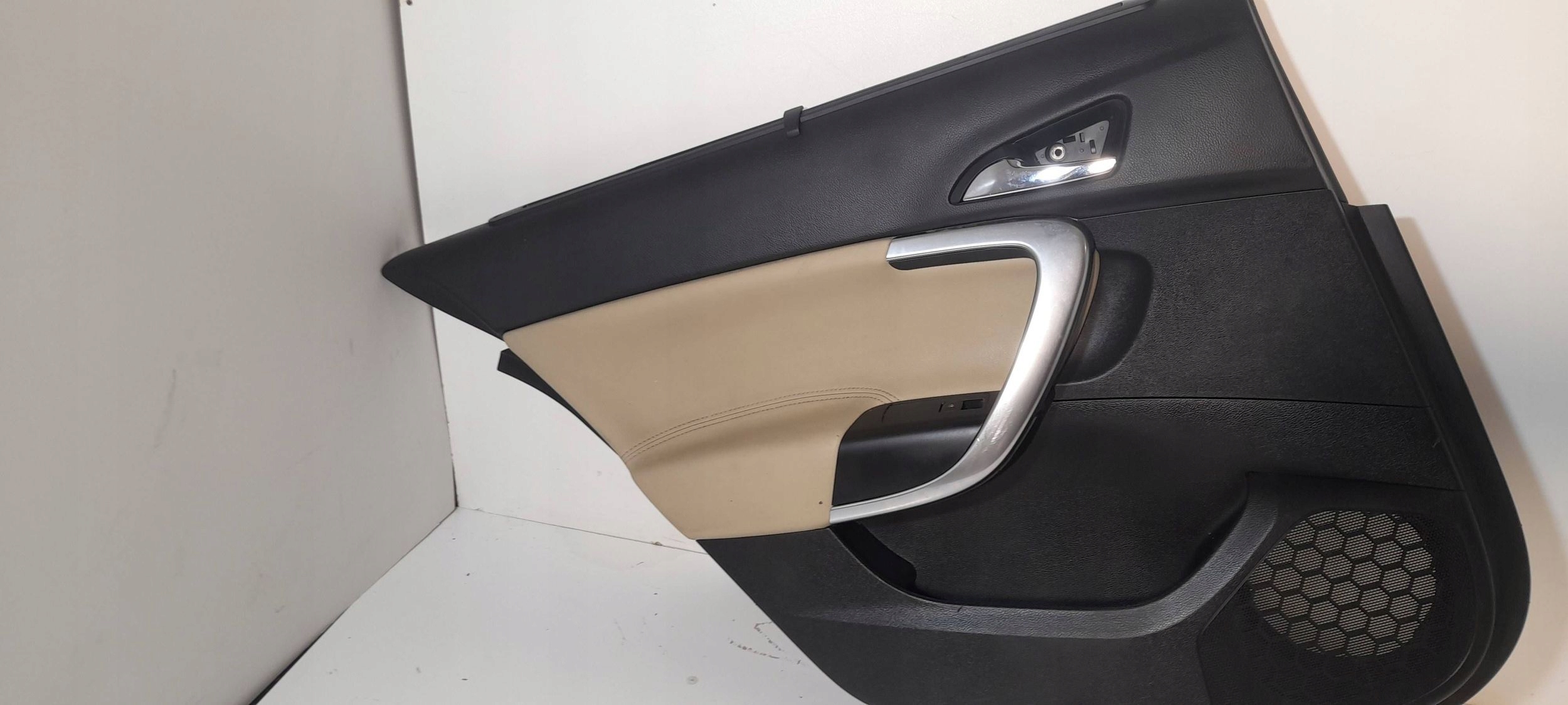 Opel Insignia A side rear left 1064659 (ET207)