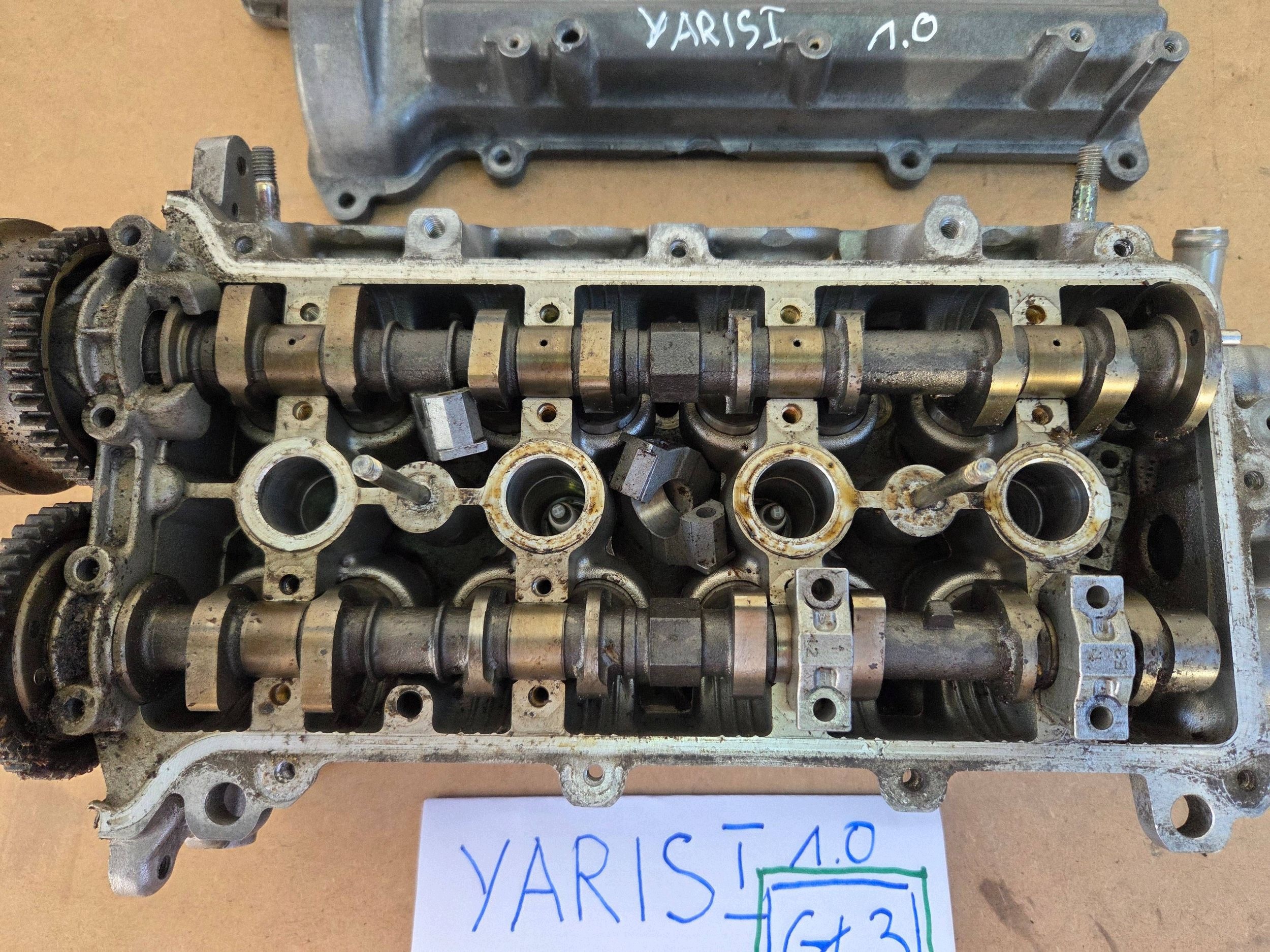 Toyota Yaris e 1,0 TESTATA Motore (GL3)