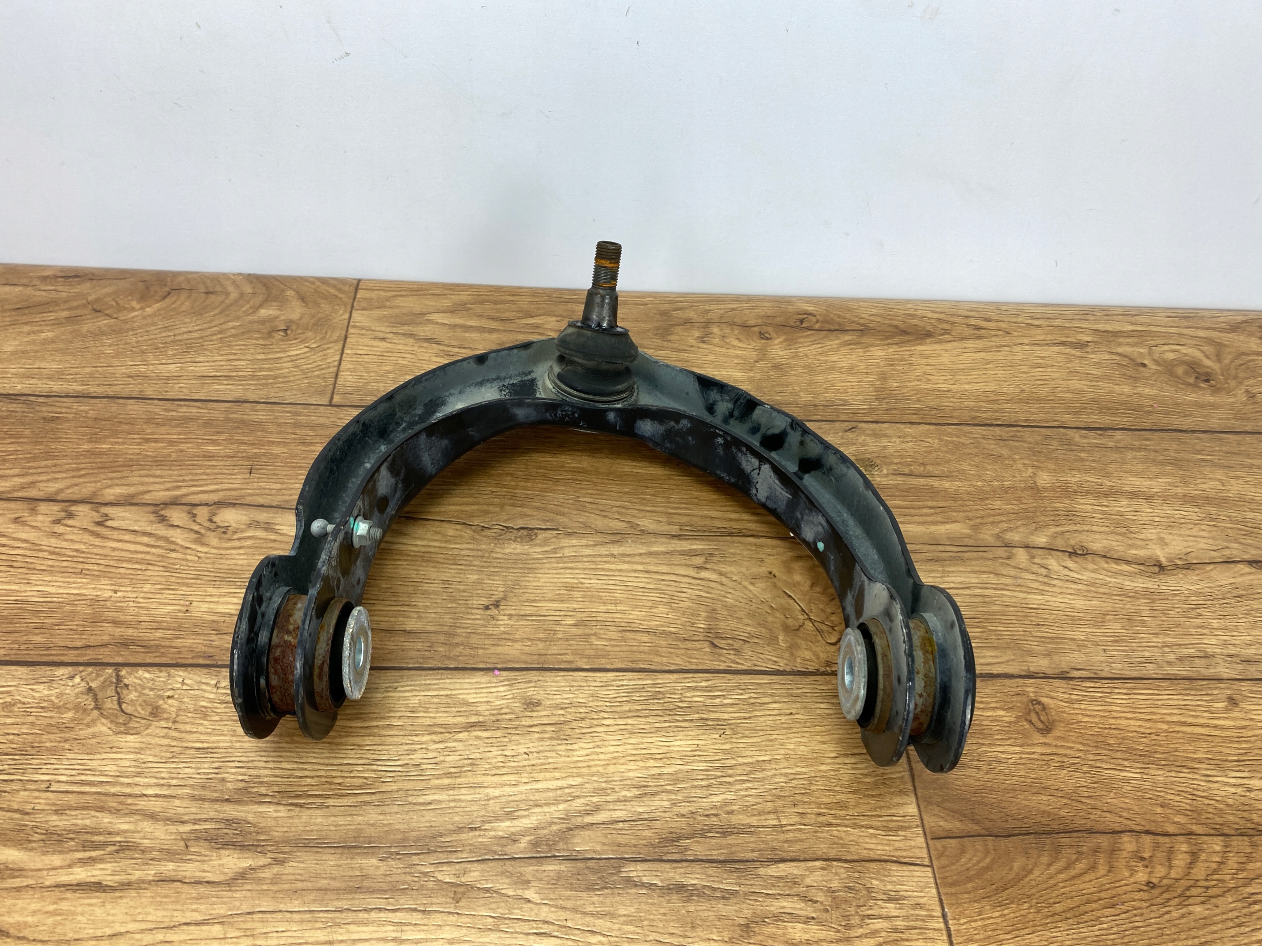 Querlenker oben vorne Dodge Durango 2014+ USA