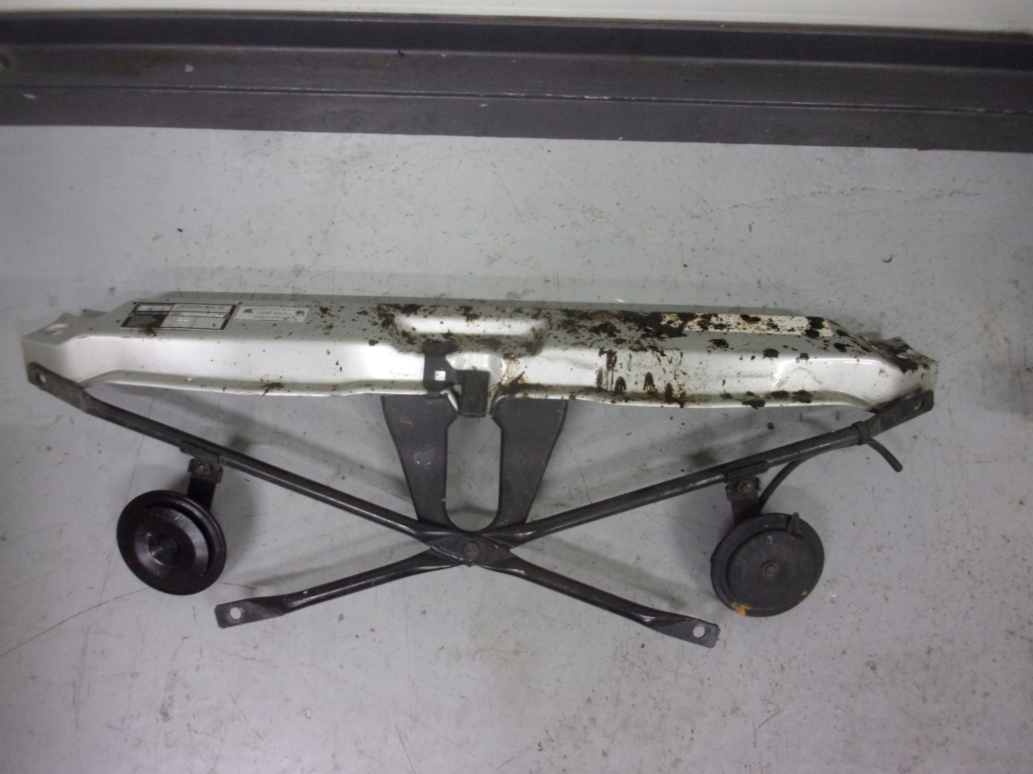 MERCEDES R129 SL 500 front upper panel cross 1296200072