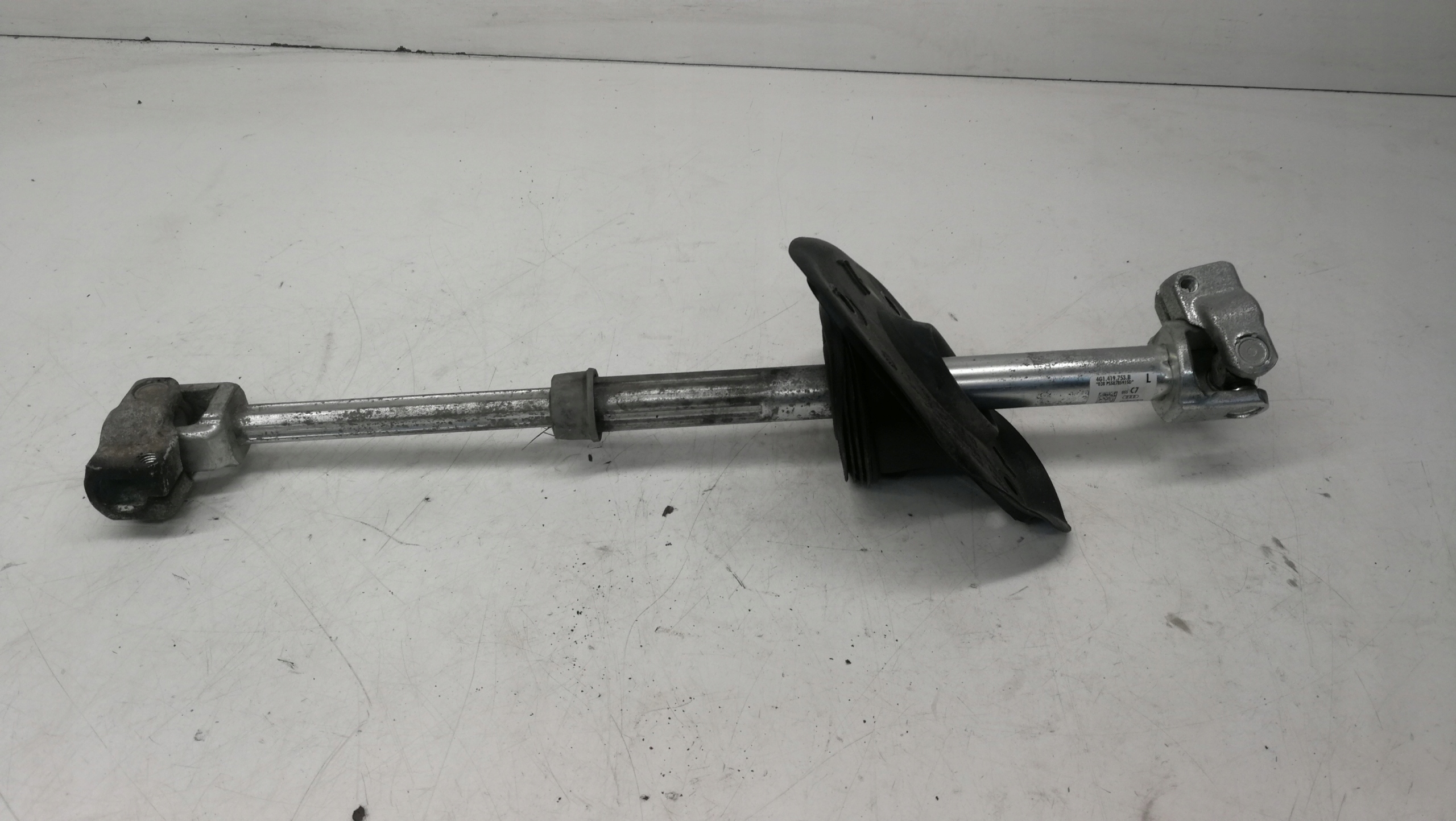 SPURSTANGE DER LENKSÄULE LENKRAD AUDI A6 C7 4G1419753B