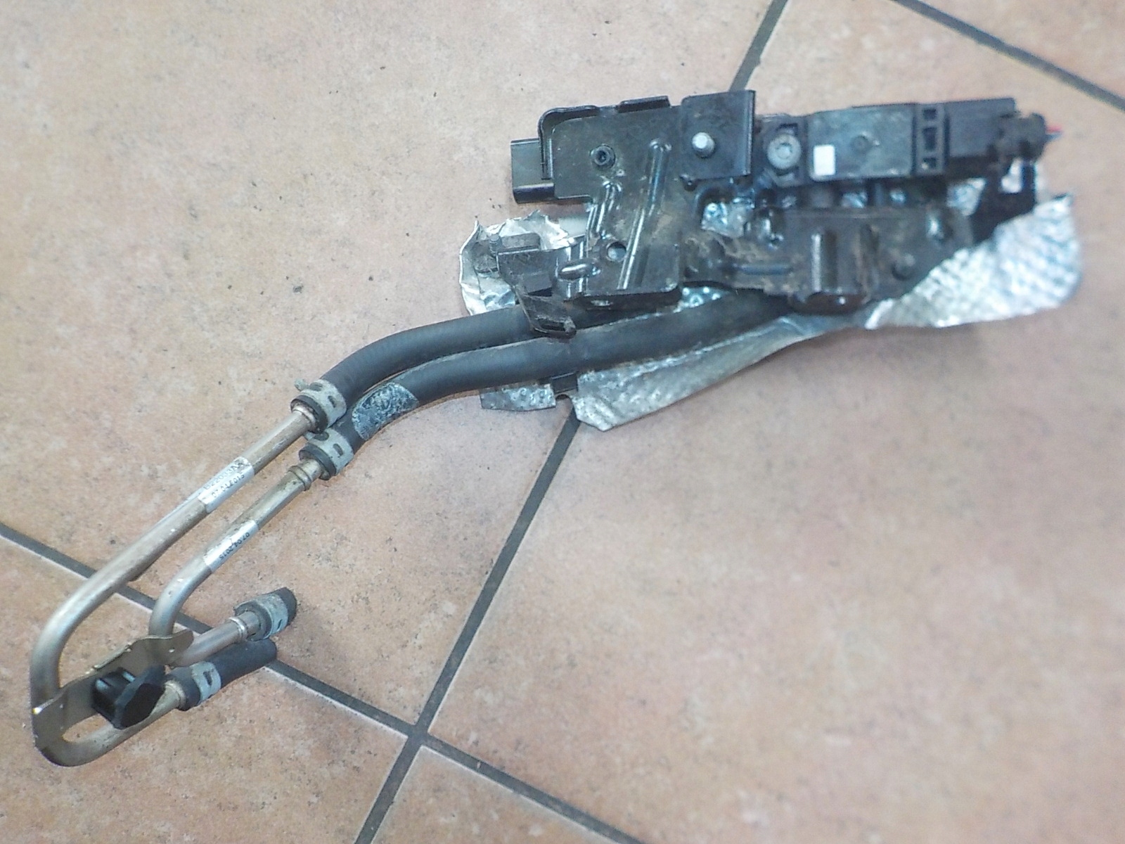 Датчик тиску трубки A3 8V B8 1.6 TDI 04L906051