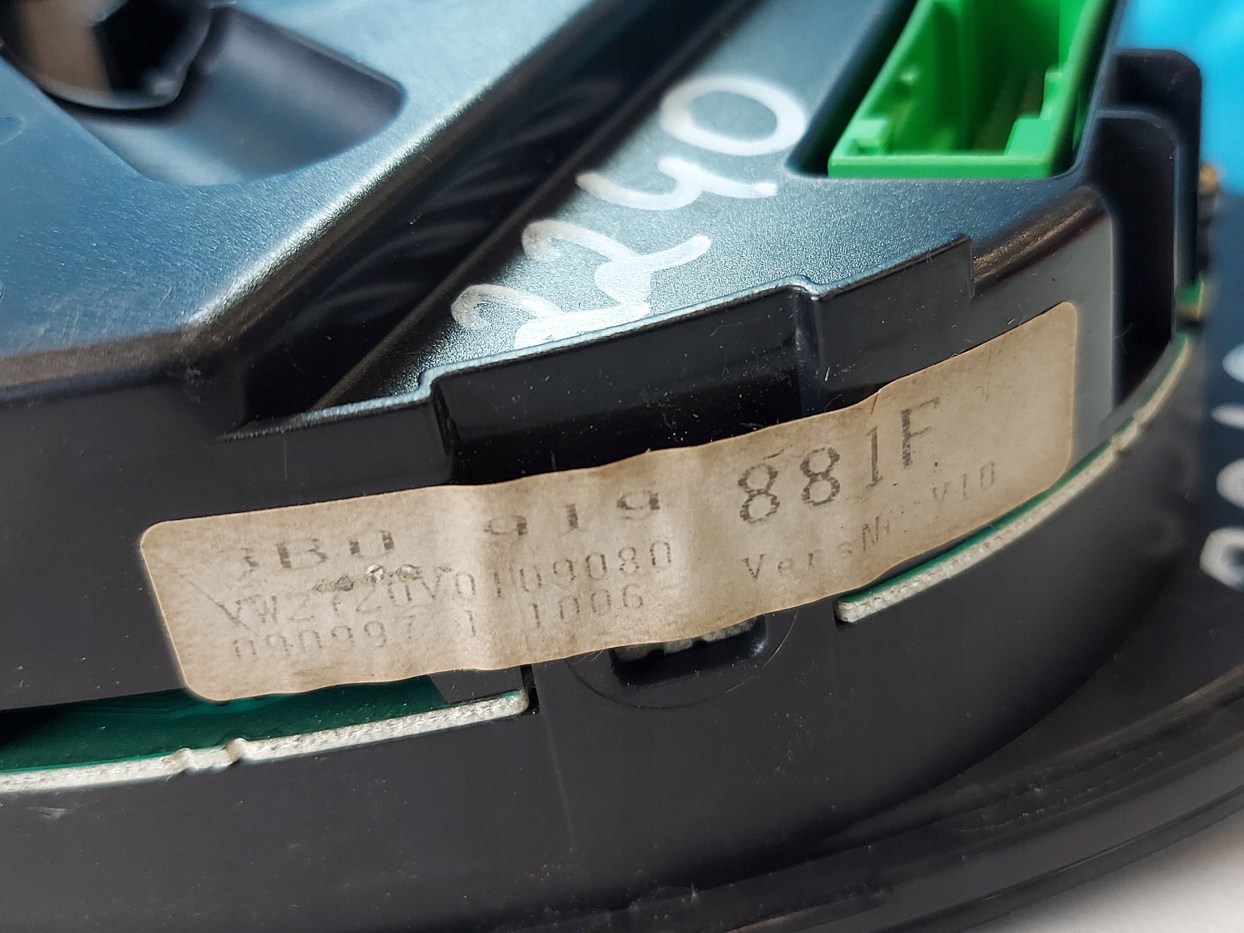dials clock PASSAT B5 1.8 T 3B0919881F