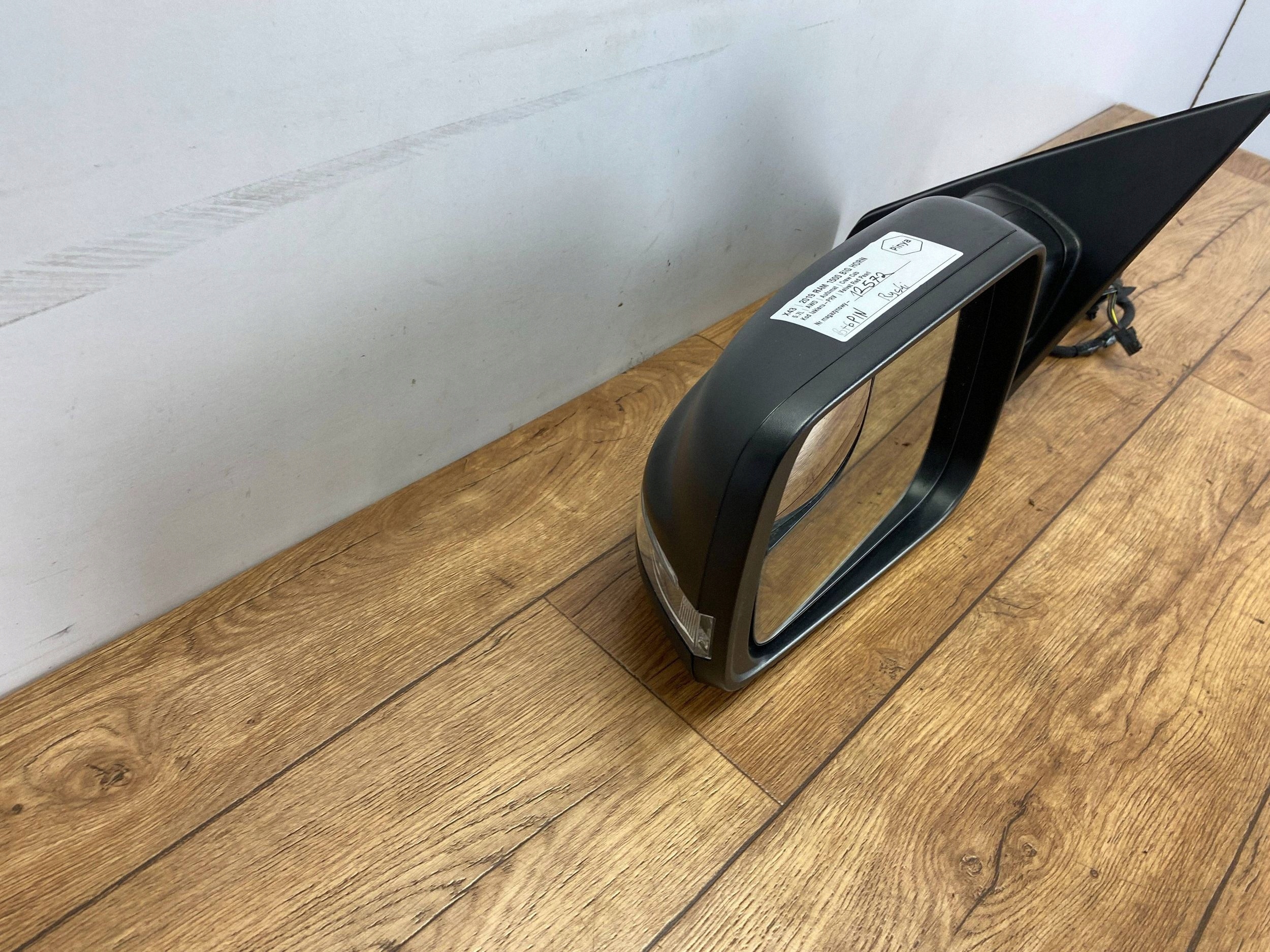 electrics mirror side Ram left 8+6PIN 14PIN 1500 DT 2019+