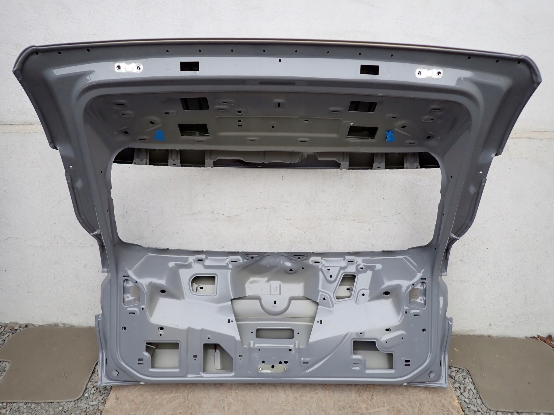 boot door cover boot rear VW ID4 ID.4 E21 2020- 11A827025A