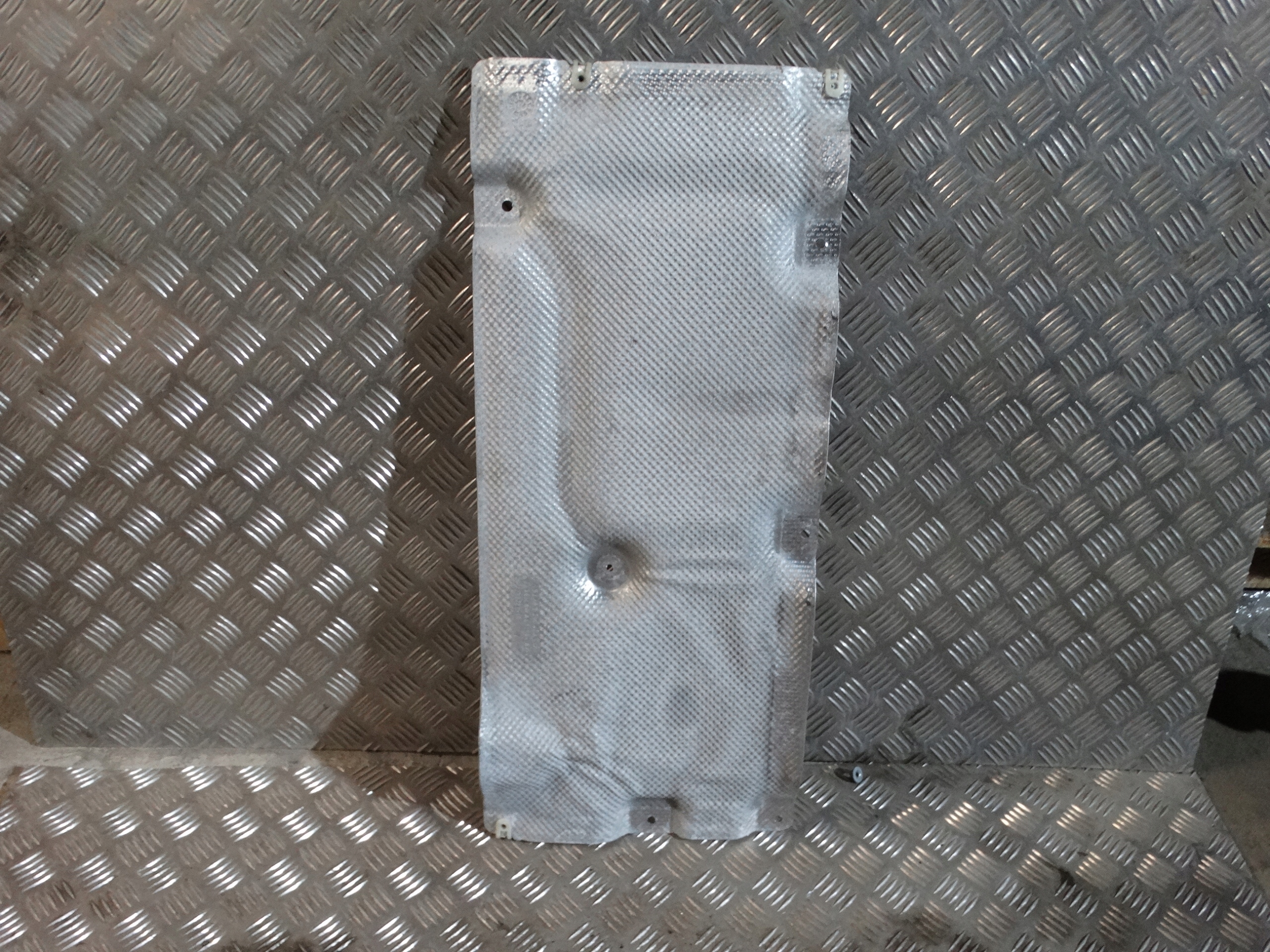 IDEALNA Blende Abdeckung TERMICZNA BMW G01 G02 1 9