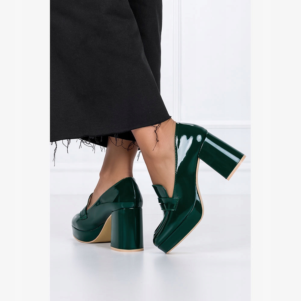 MOKASYNY DAMSKIE PÓŁBUTY LAKIEROWANE NA OBCASIE SŁUPKU WKŁADKA SOFT NEW 39 Rozmiar 39