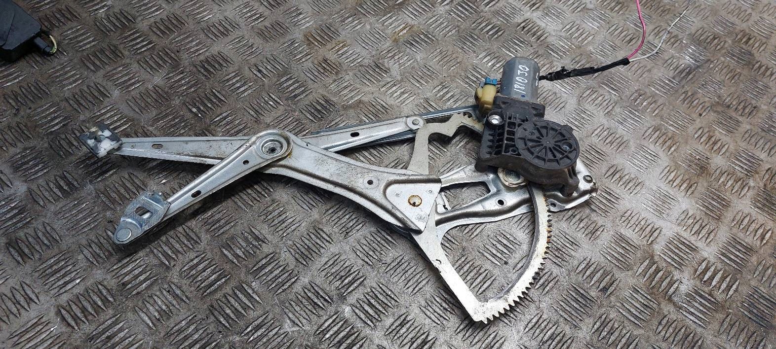 mechanism window regulator left front MERCEDES-BENZ ML and W163