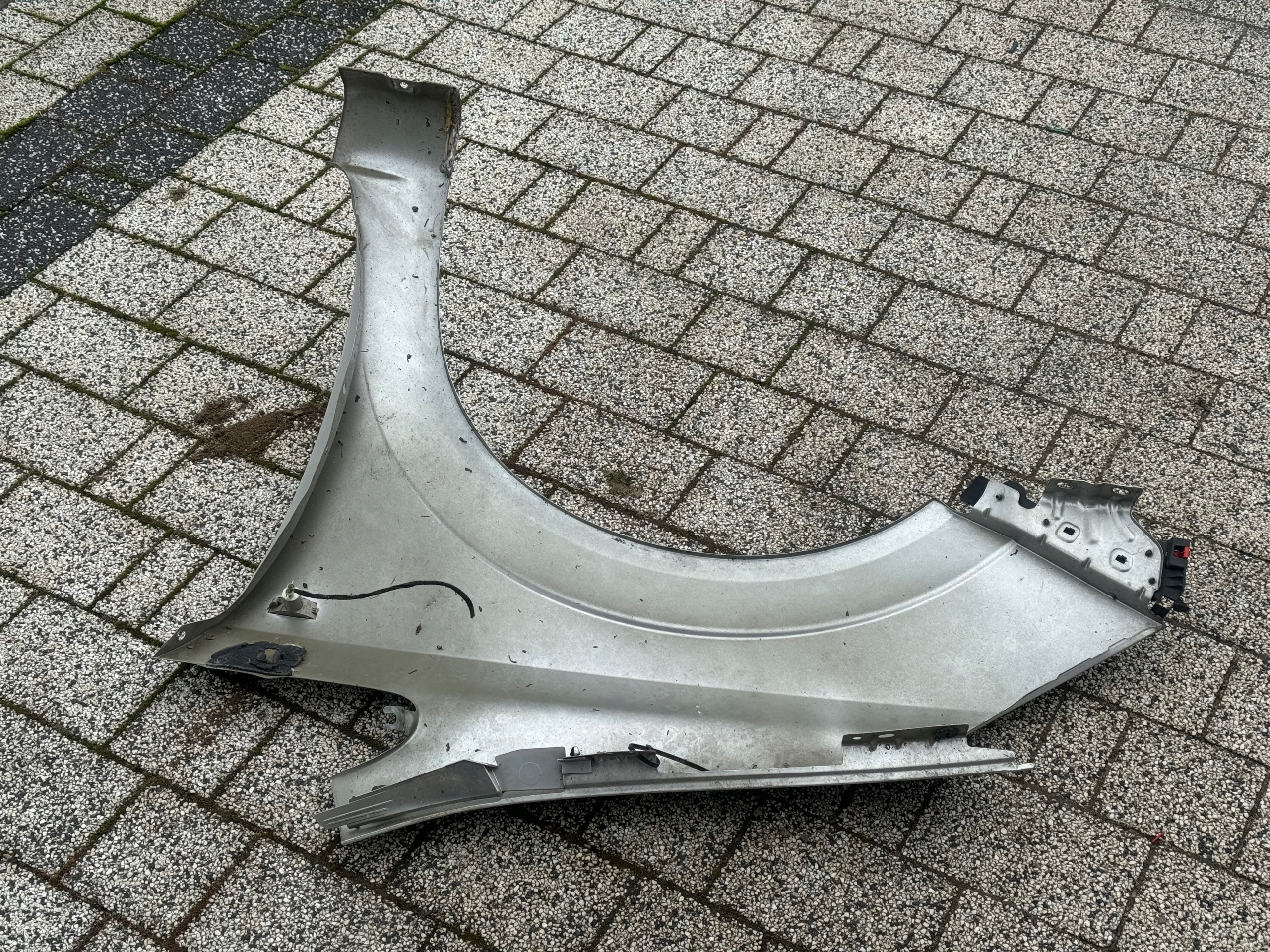 ZAFIRA B Z157 BLOTNIK LEWY PRZOD Typ samochodu Samochody osobowe