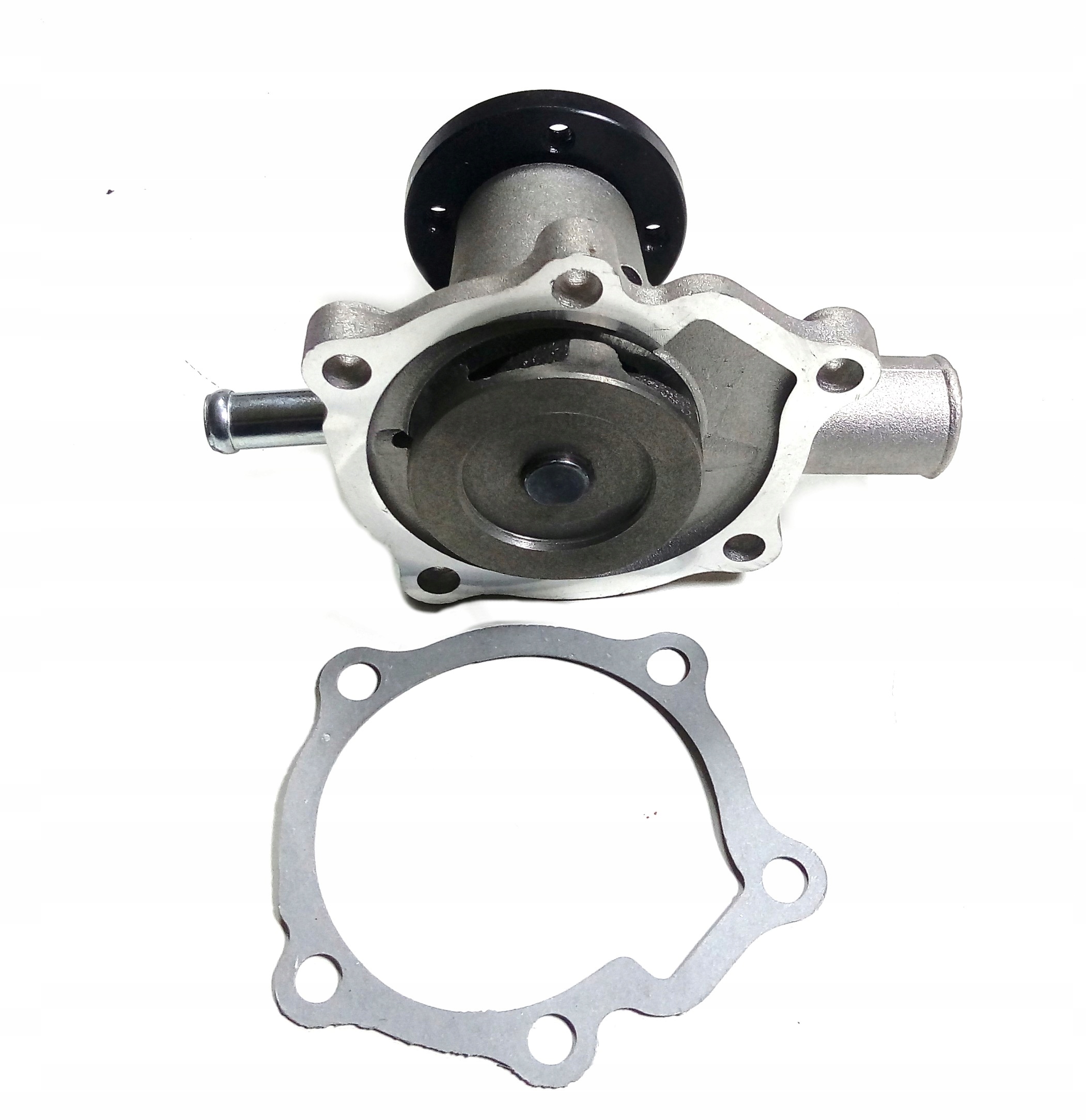 940 - Водяний насос Kubota 9 мм, Aixam