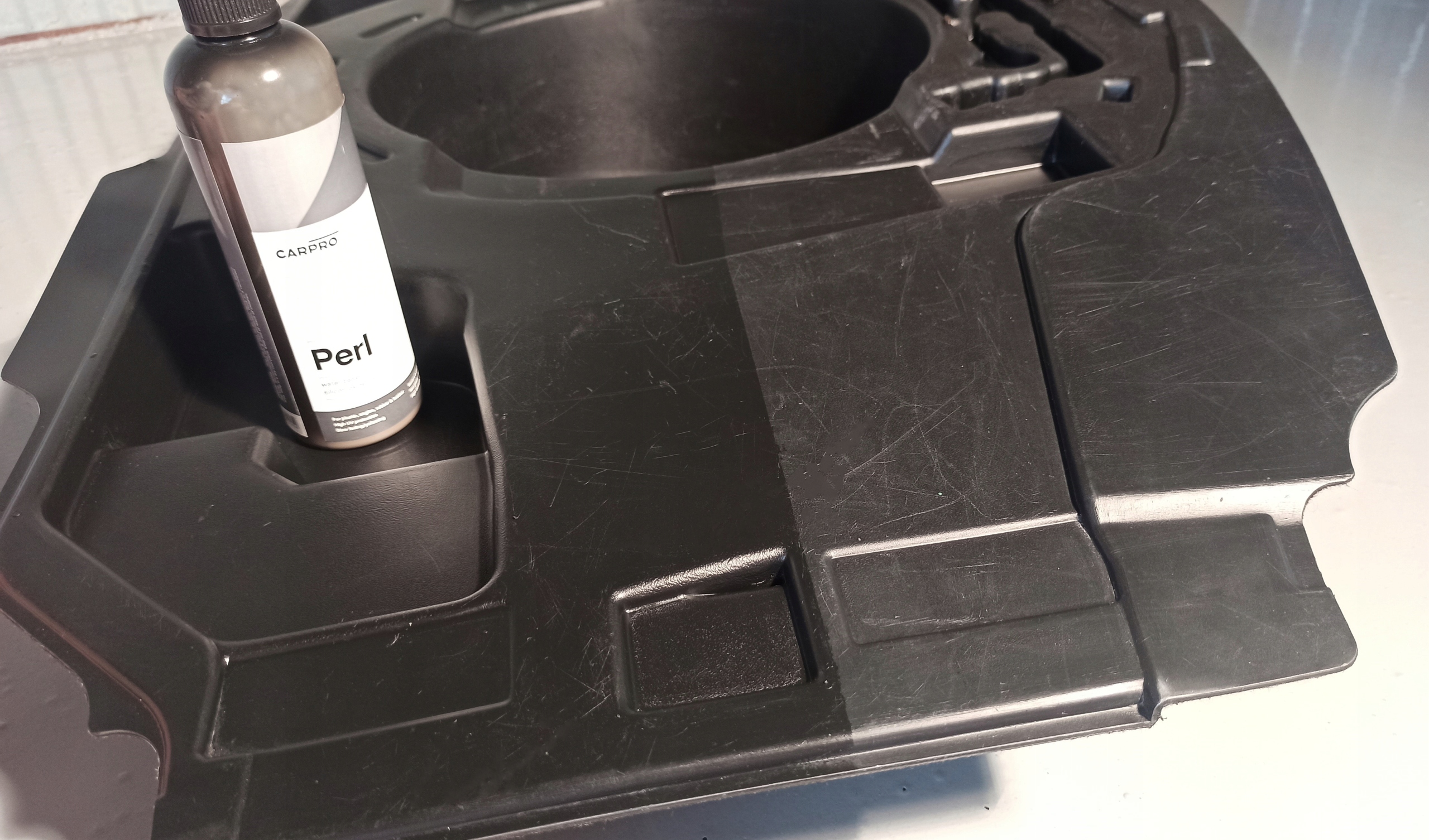 Dressing do plastików CarPro Perl Coat 0,5 odświeżanie wyblakłych plastików Pojemność w ofercie 500 ml