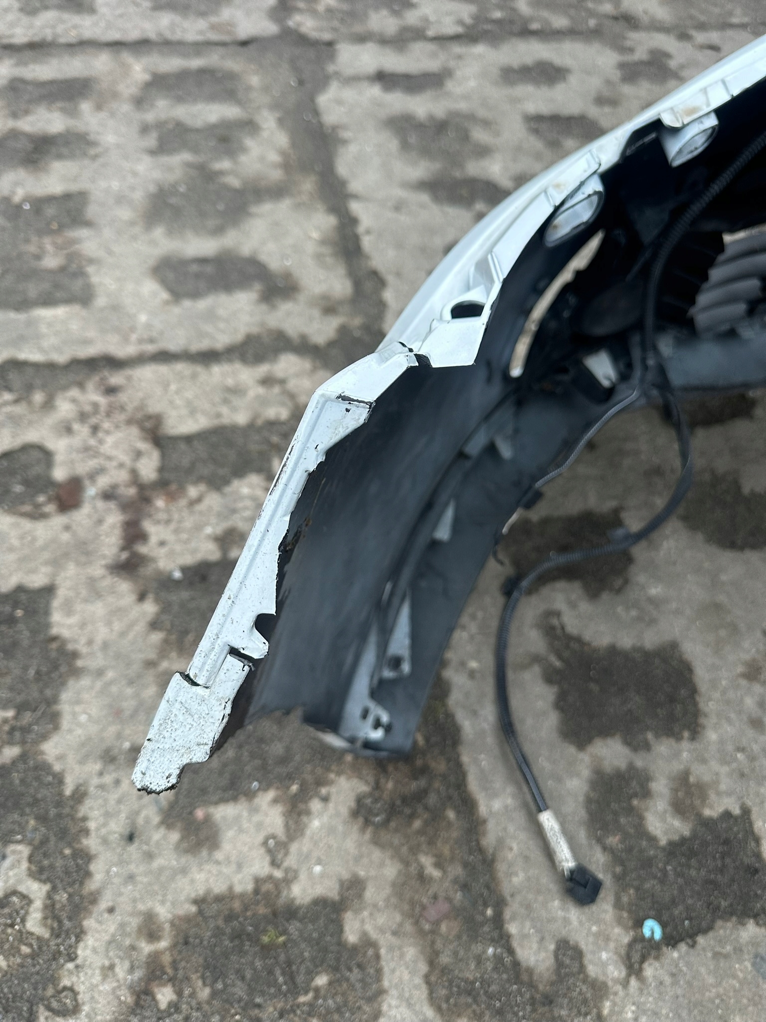 RENAULT CLIO 4 IV nárazník předek přední kompletní