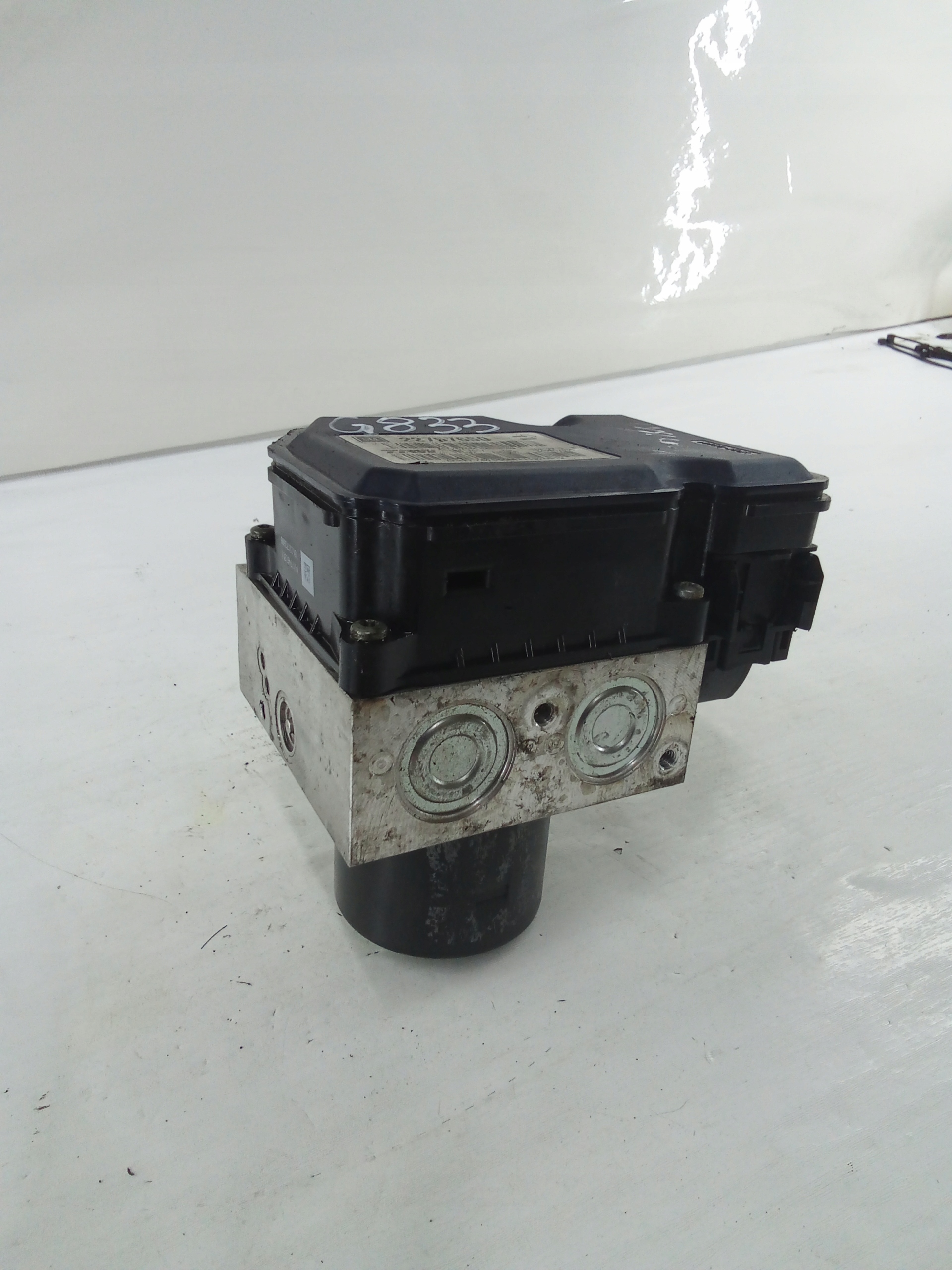 G833 насос ABS OPEL INSIGNIA 22757650