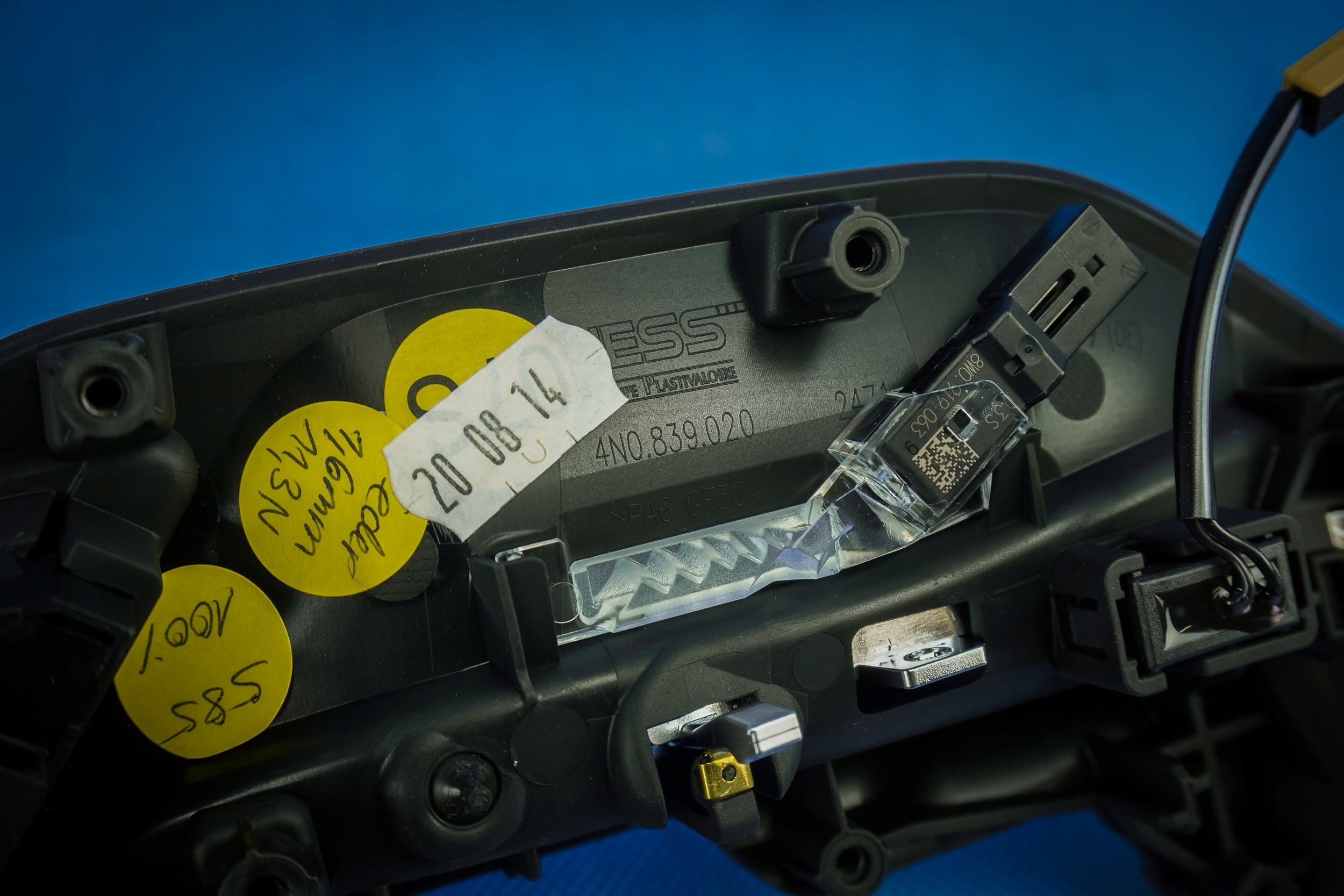 handle inner rear part right Audi A8 4N 4N0839020