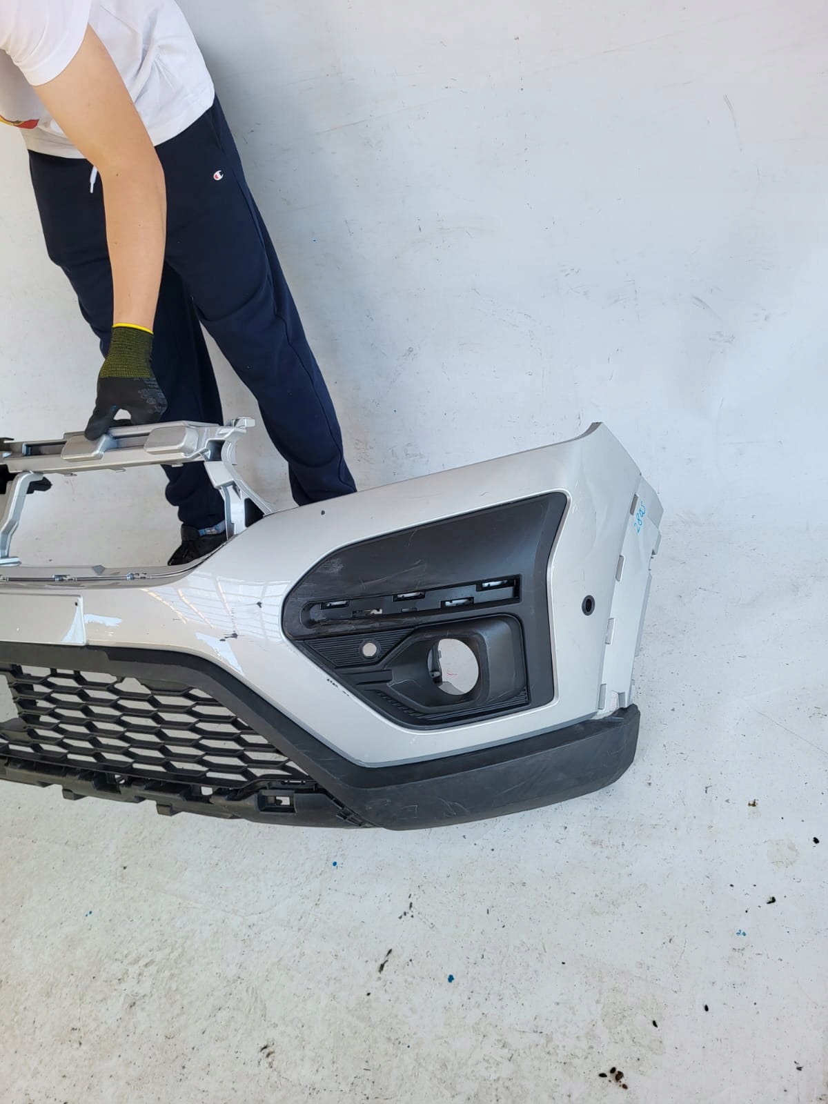 DACIA SANDERO III 3 STEPWAY 20-> bumper front front PDC 620228861R