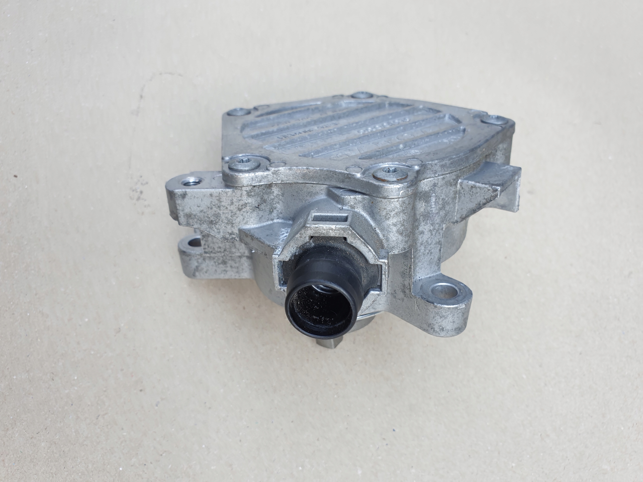 pump vacual VACUUM VAKU VOLVO XC90 II 2.0 D OE EU