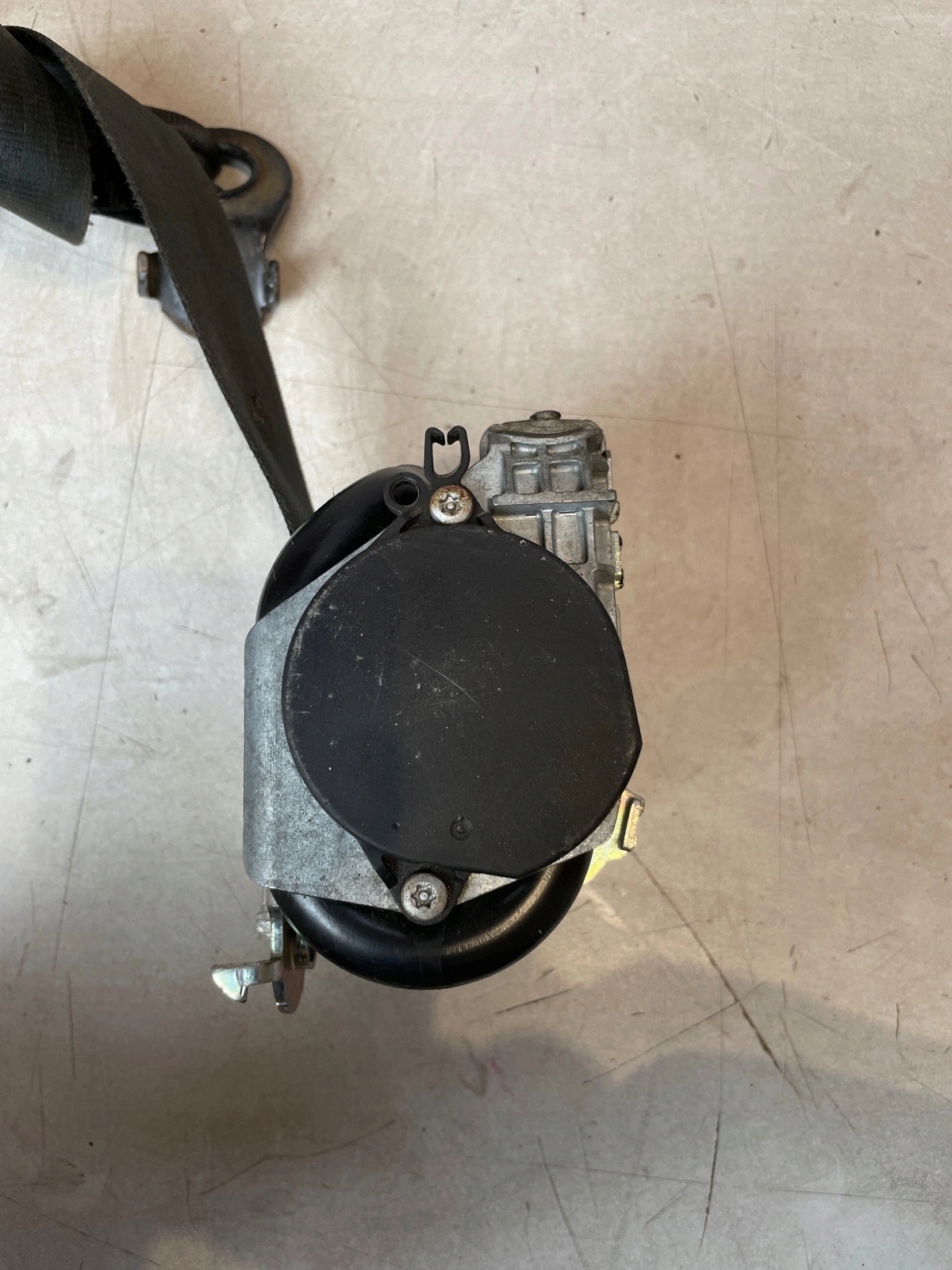 tension belt safety front front left Renault Master III lift