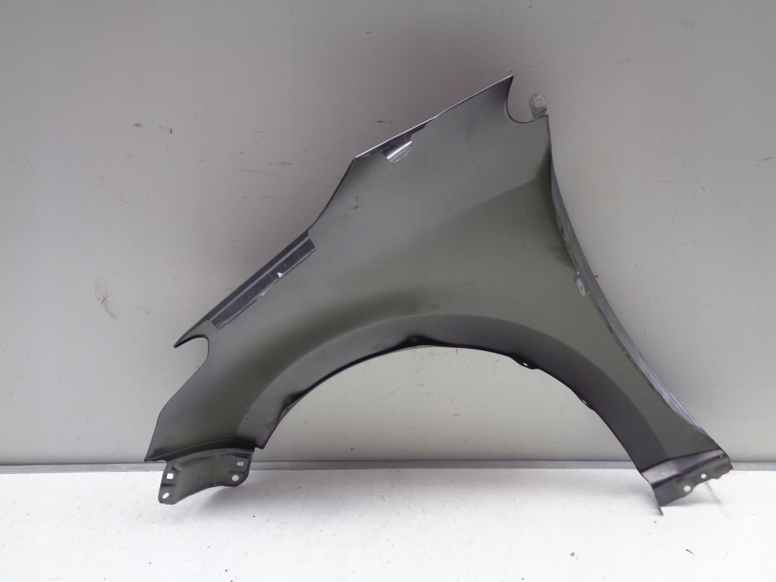fender right front TOYOTA YARIS IV 20- NR 32415