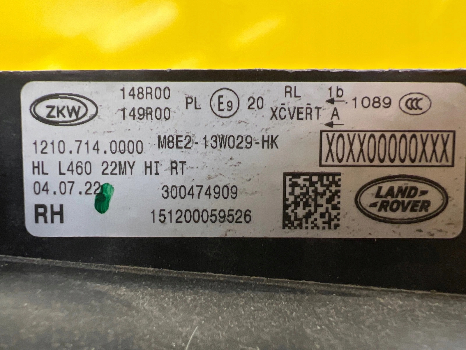 light right Range Rover Vogue L460 Full Led M8E2-13W029-HK