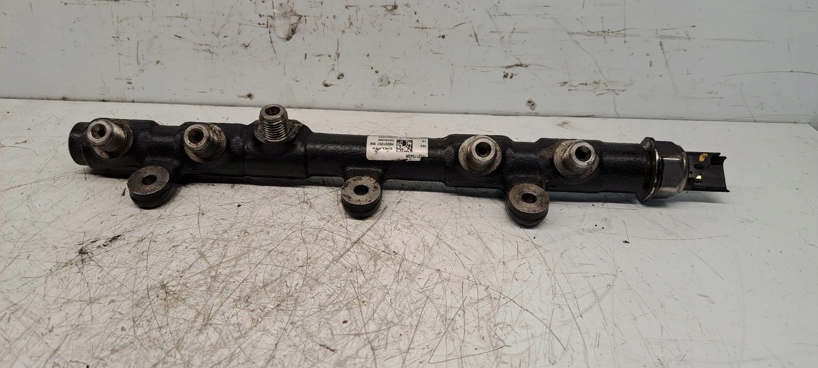 топливная рейка renault MASTER III 3 175217543R