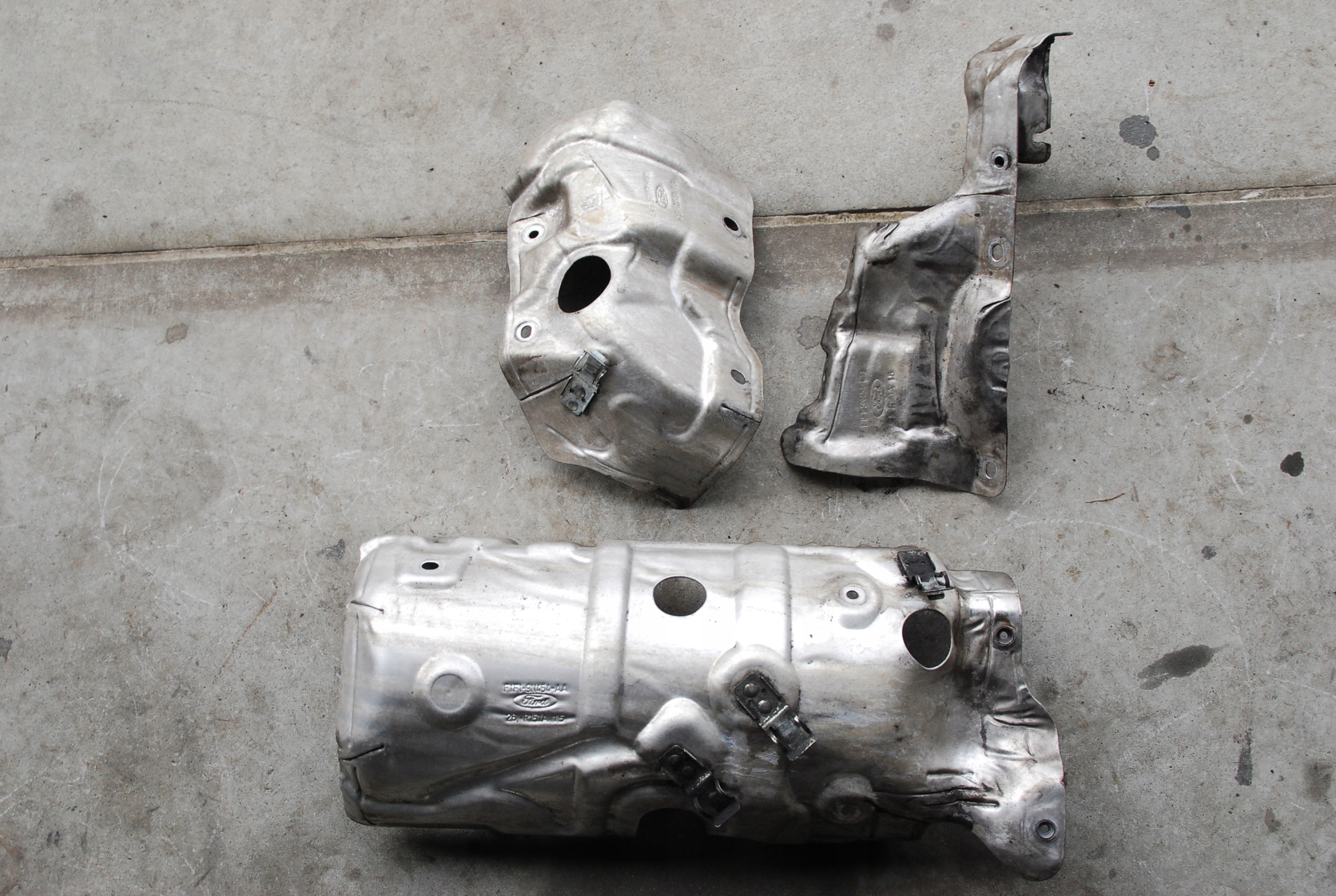 FORD FOCUS MK3 LIFT 1.5 D-кришка каталітичного нейтралізатора