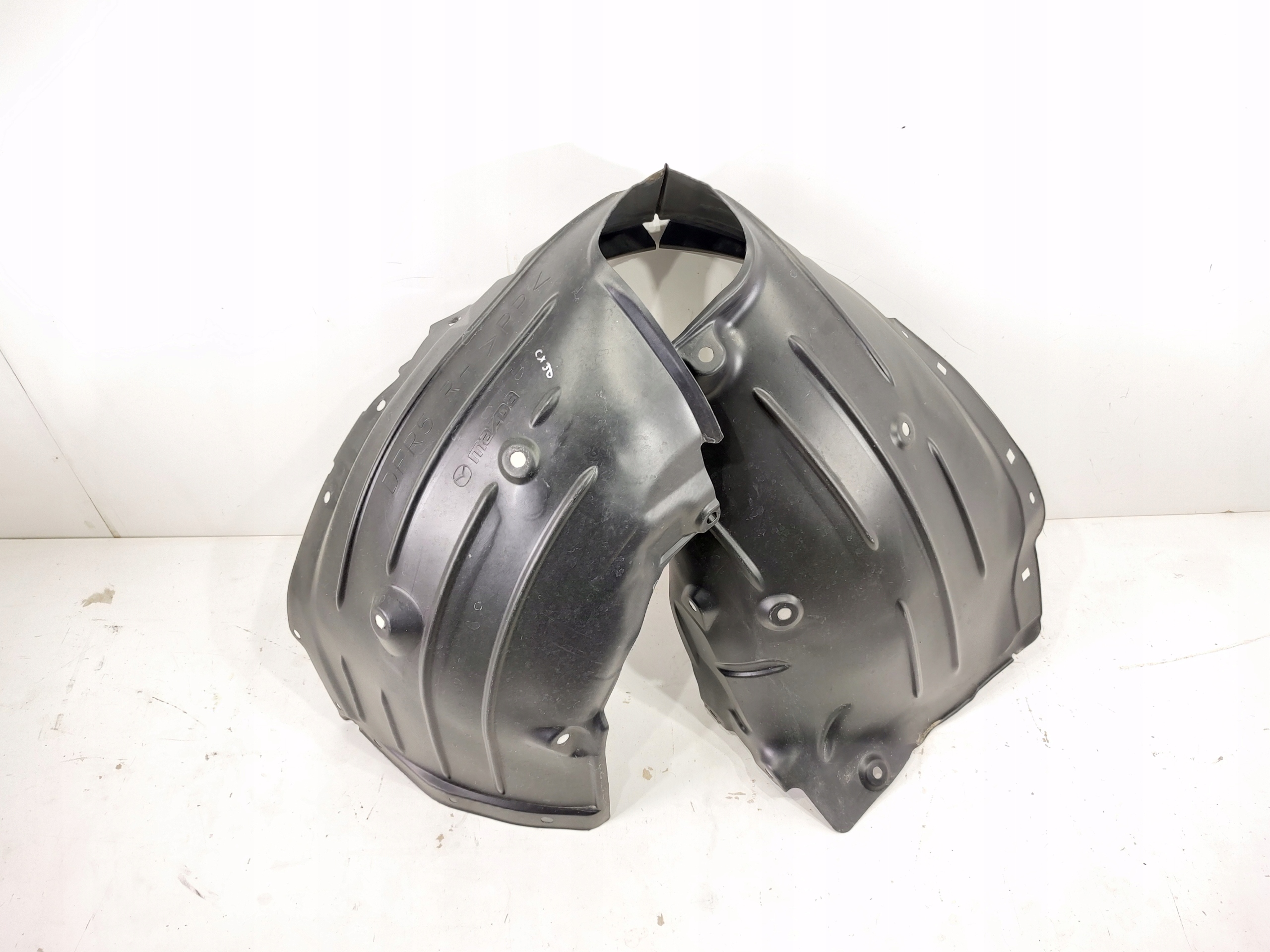 NADKOLE PRZÓD PRZEDNIE PRAWE MAZDA CX-30 19- DFR5