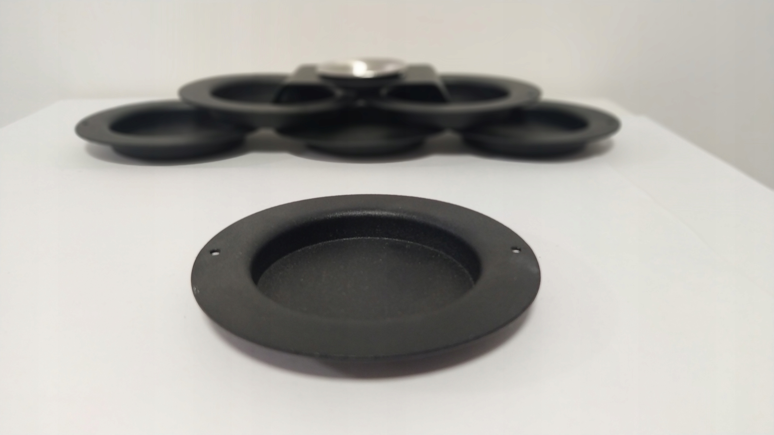 POJEMNIK na olejek DO AROMATERAPII ZAPACHOWY DO BIOKOMINKA Marka Kratki