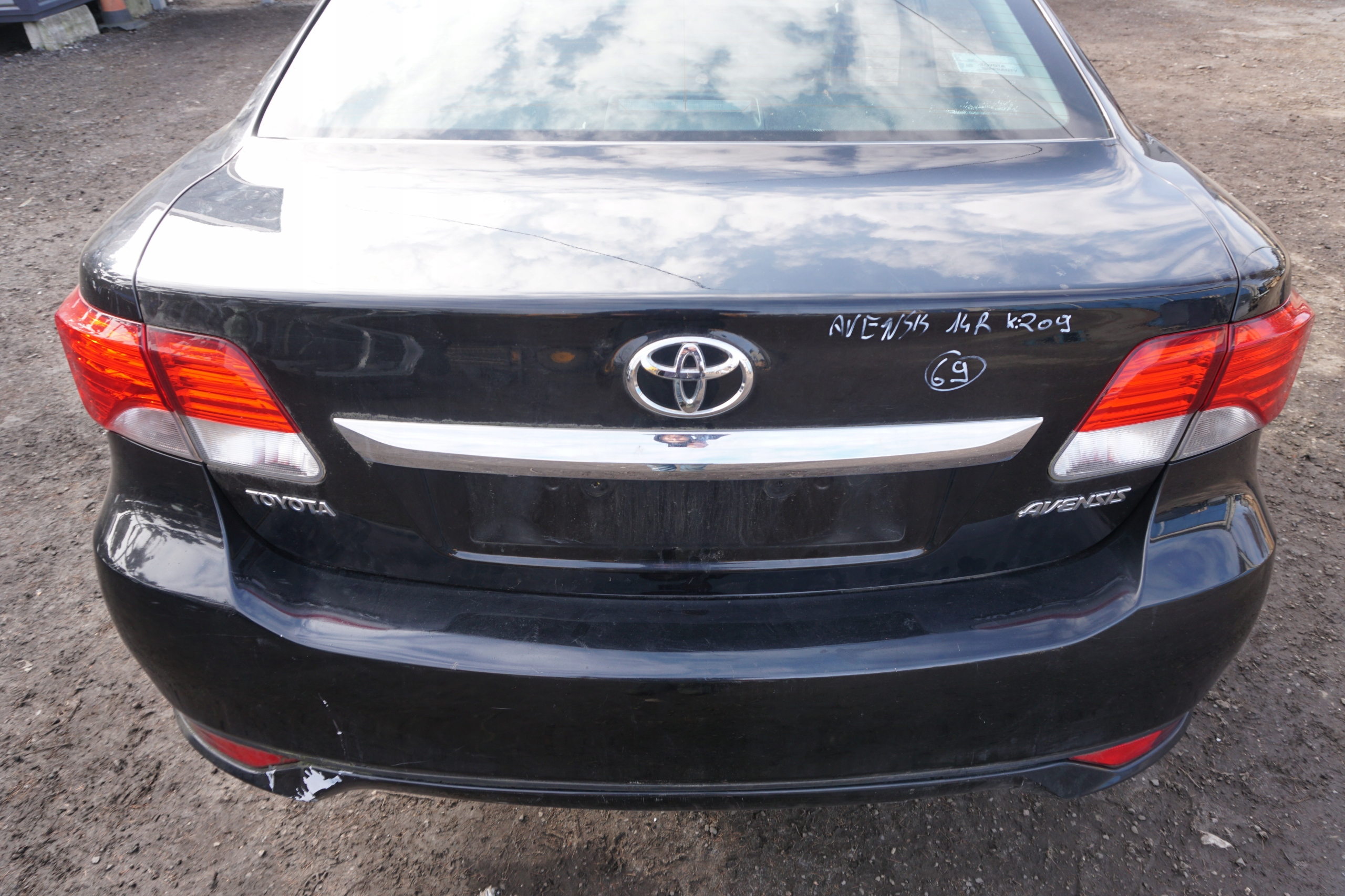 12345623412 - Тойота Авенсис Т27 ремень багажника бампер задний K: 209