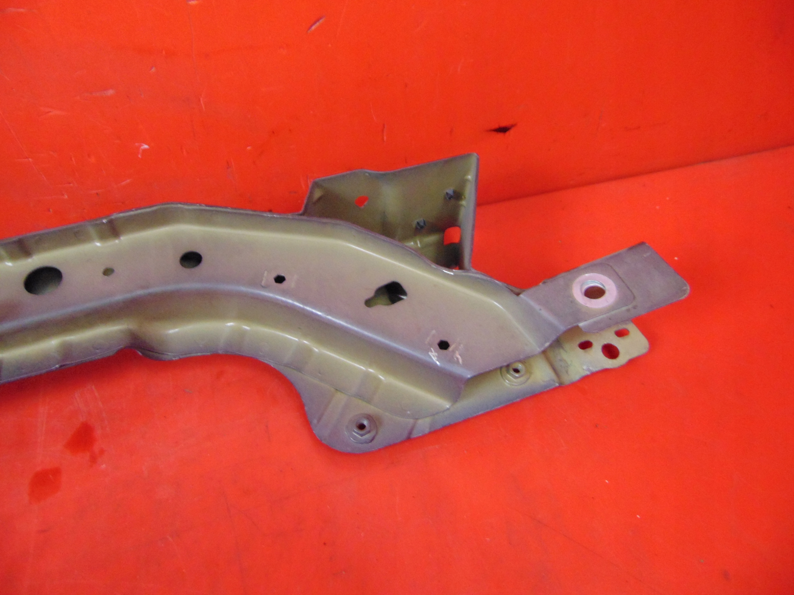 CHEVROLET ORLANDO sider pillar upper supports GQK