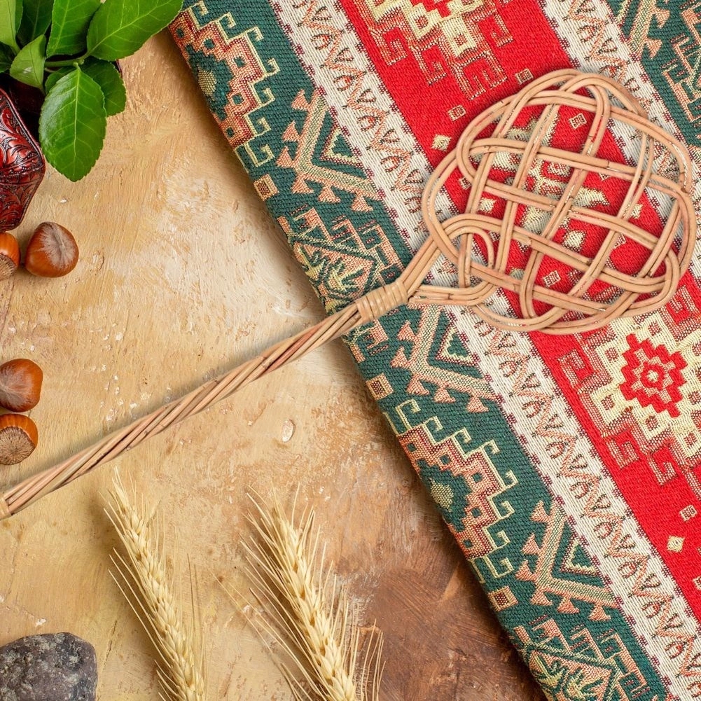 Trzepaczka do dywanów rattanowa 74 cm Kolor beżowy odcienie brązowego