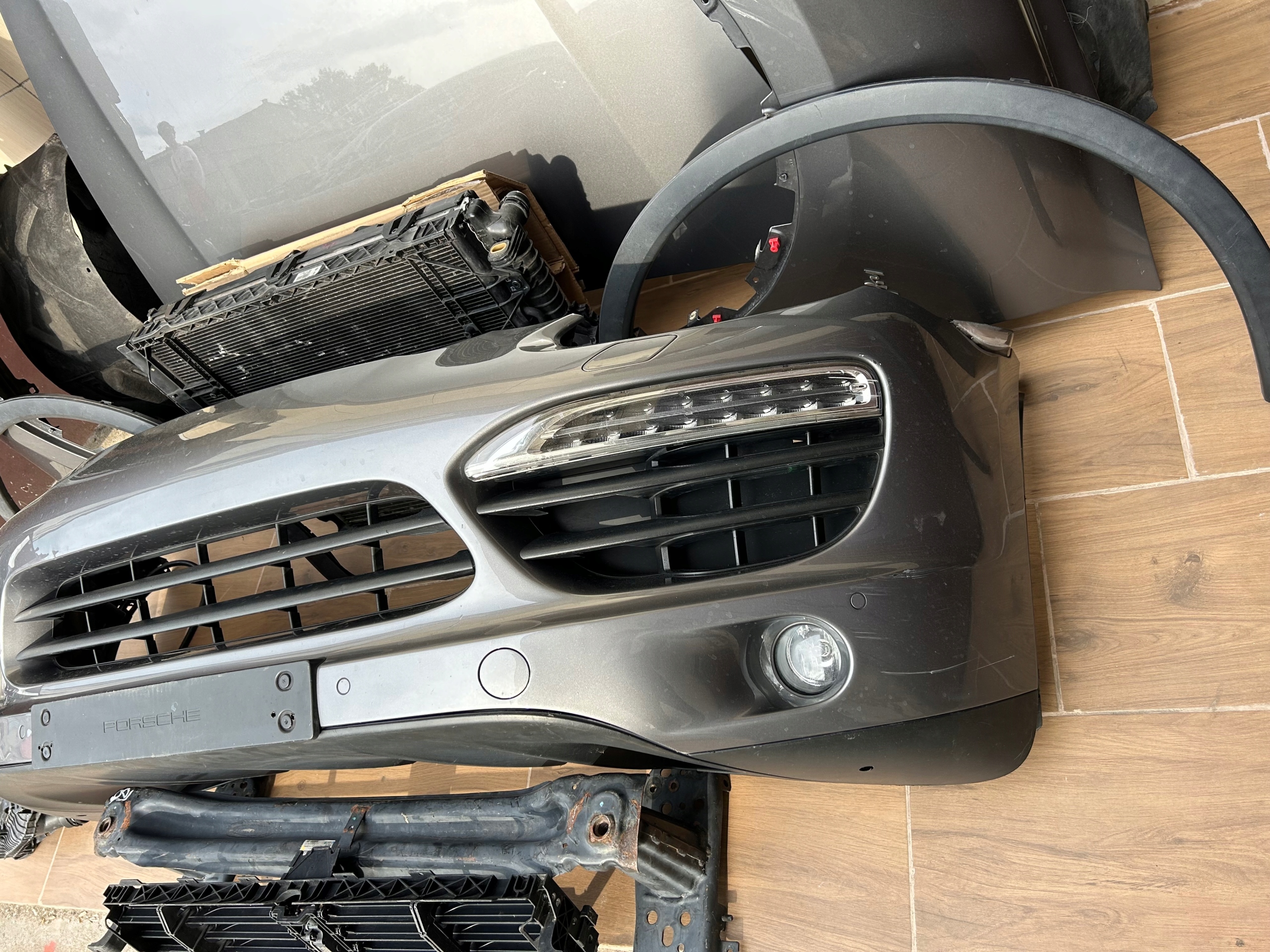 Frontstoßstange komplet Porsche Cayenne 7P 10-14