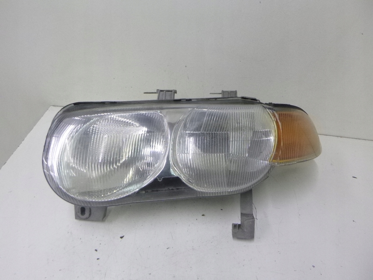 light front MG ZS Rover 400 2002r.