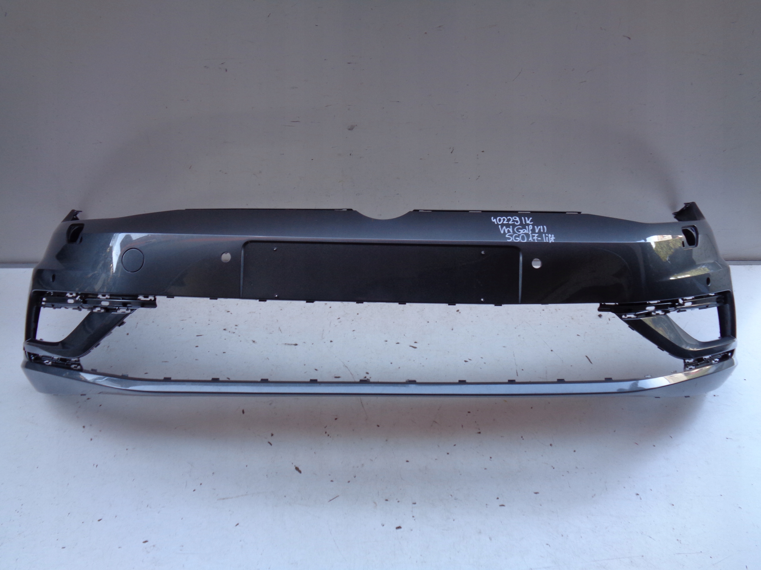 front bumper VW GOLF VII 7 5G 5G0 17- LIFT NR 40229
